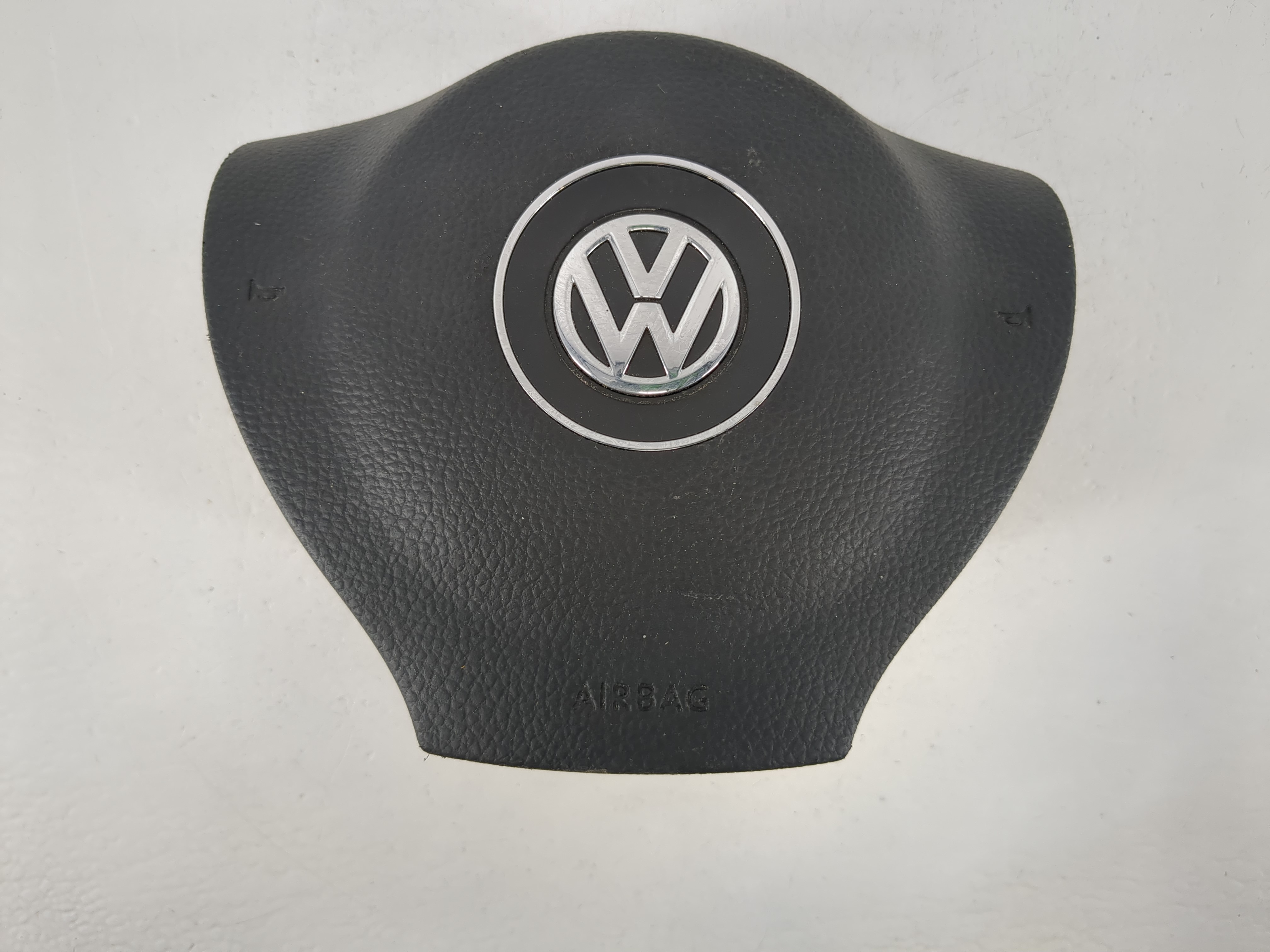 2012-2015 Volkswagen Passat Air Bag Driver Left Steering Wheel Mounted 1095284 - Oemusedautoparts1.com