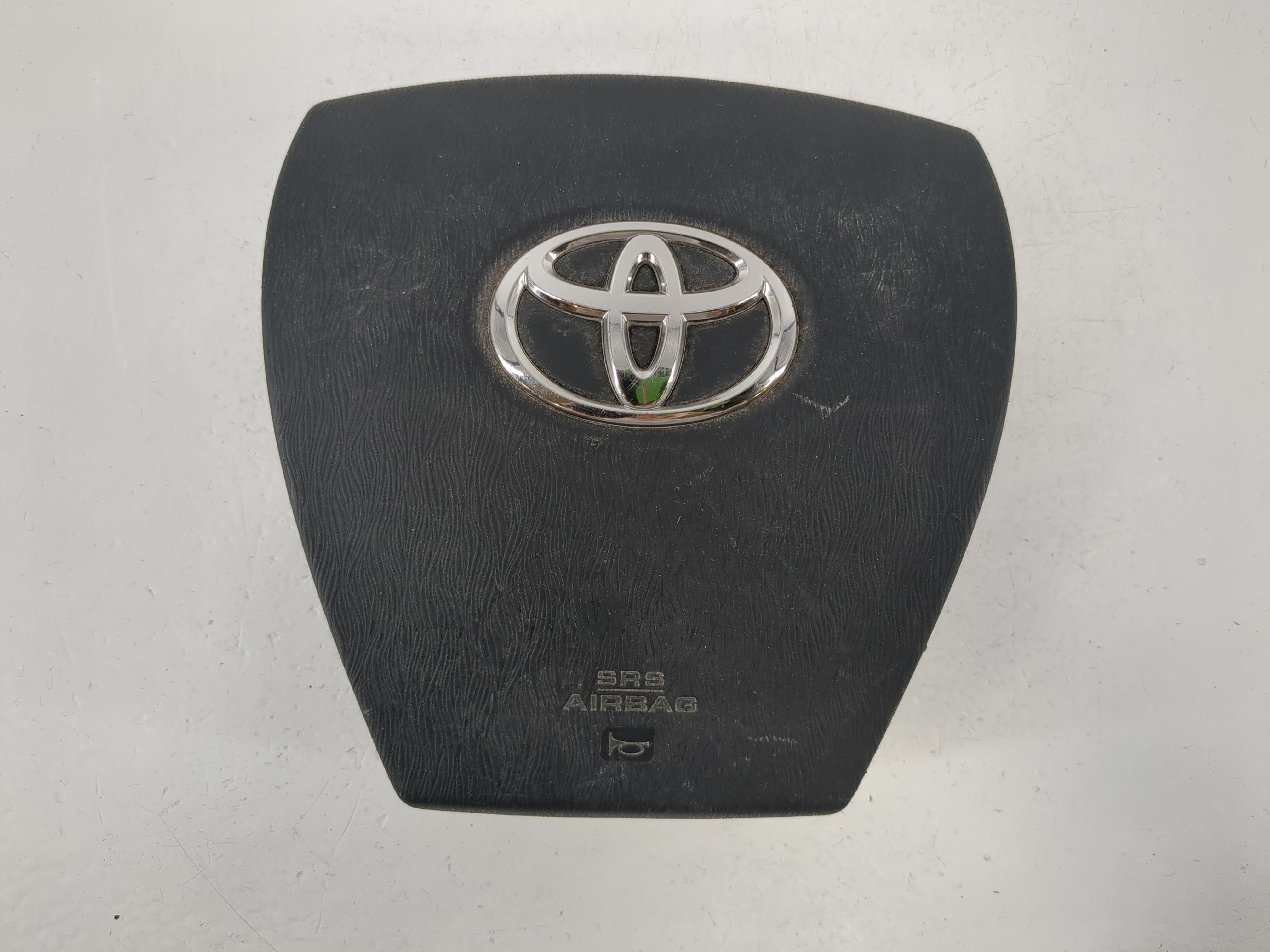 2010-2015 Toyota Prius Air Bag Driver Left Steering Wheel Mounted 1095292 - Oemusedautoparts1.com