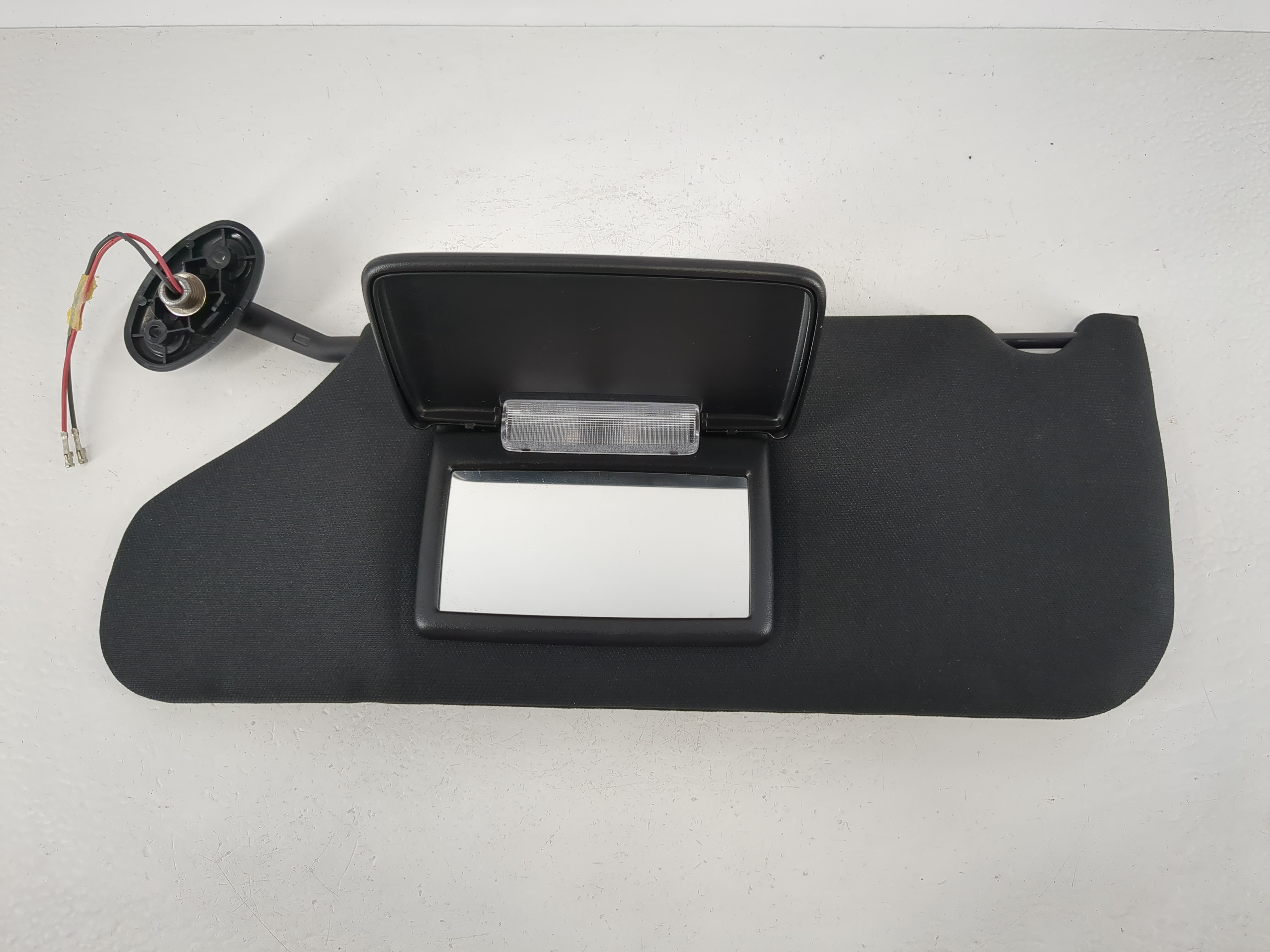 Picture of 2011-2014 Dodge Avenger Driver Sun Visor Mirror Left Sunvisor Black 1095307