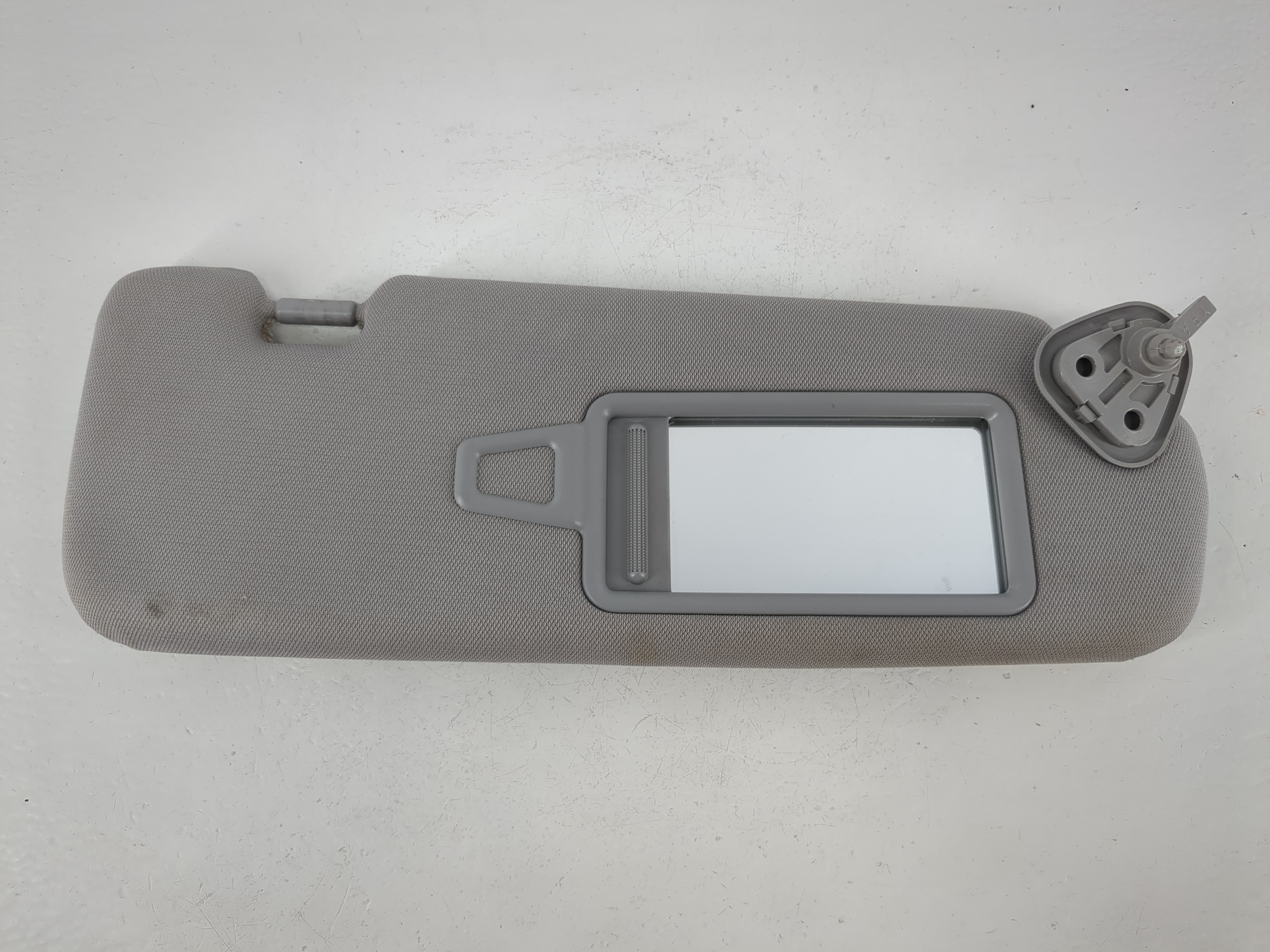 2011-2015 Hyundai Sonata Passenger Sun Visor Mirror Right Sunvisor Gray 1095313 - Oemusedautoparts1.com