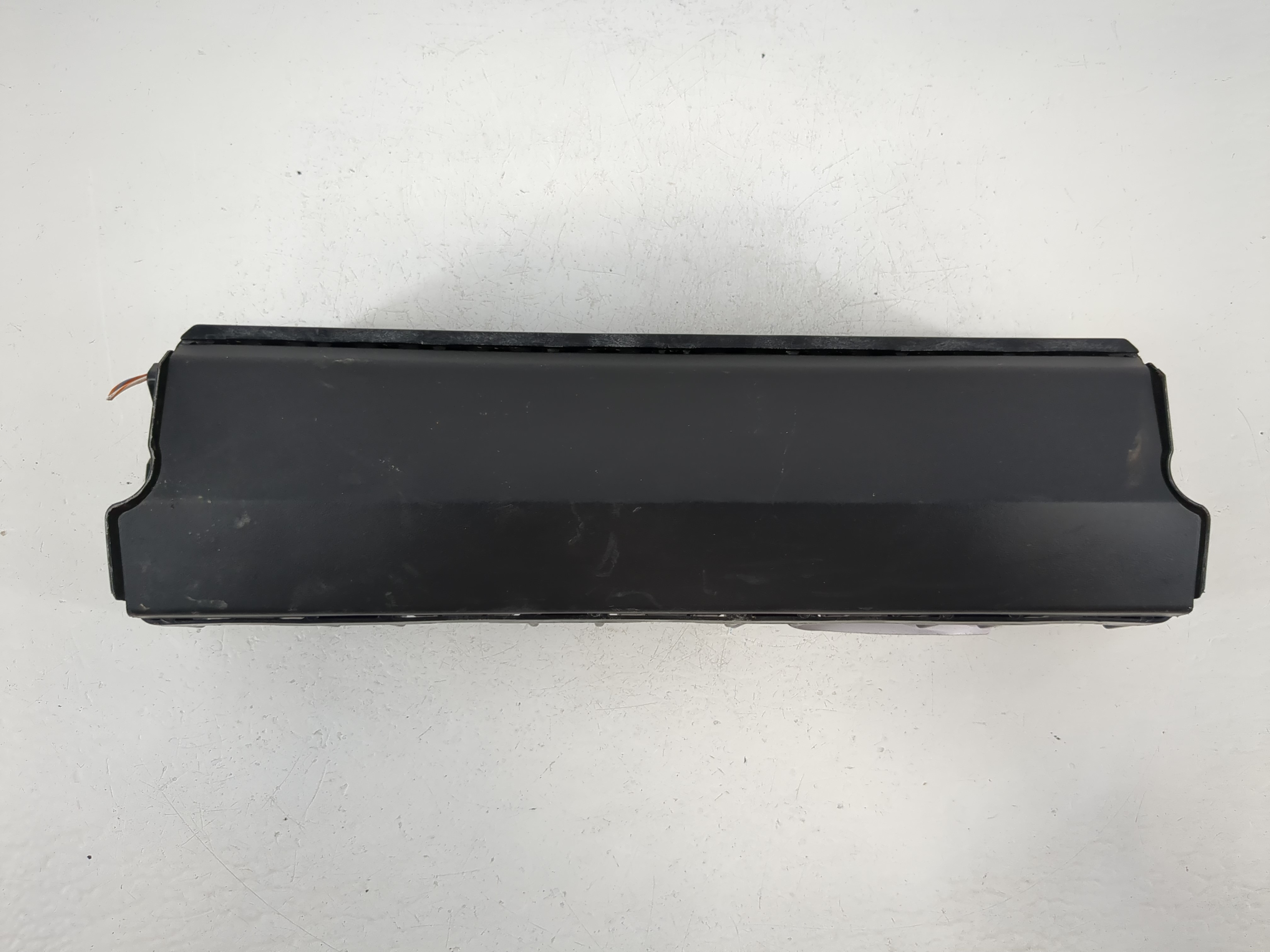 2018-2021 Buick Encore Air Bag Driver Left Knee Oem 1095408 - Oemusedautoparts1.com