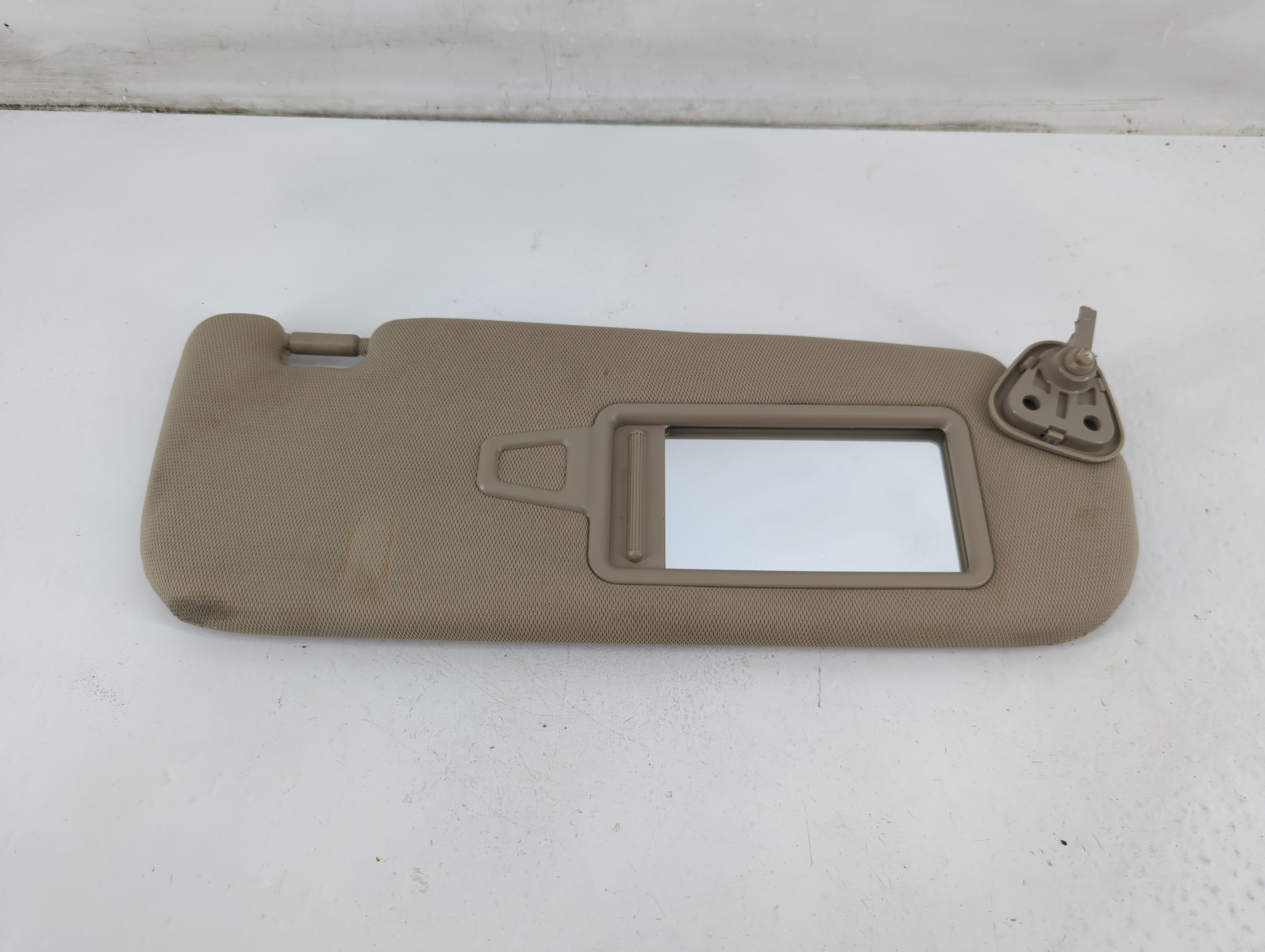2011-2016 Kia Optima Passenger Sun Visor Mirror Right Sunvisor Tan 1095479 - Oemusedautoparts1.com
