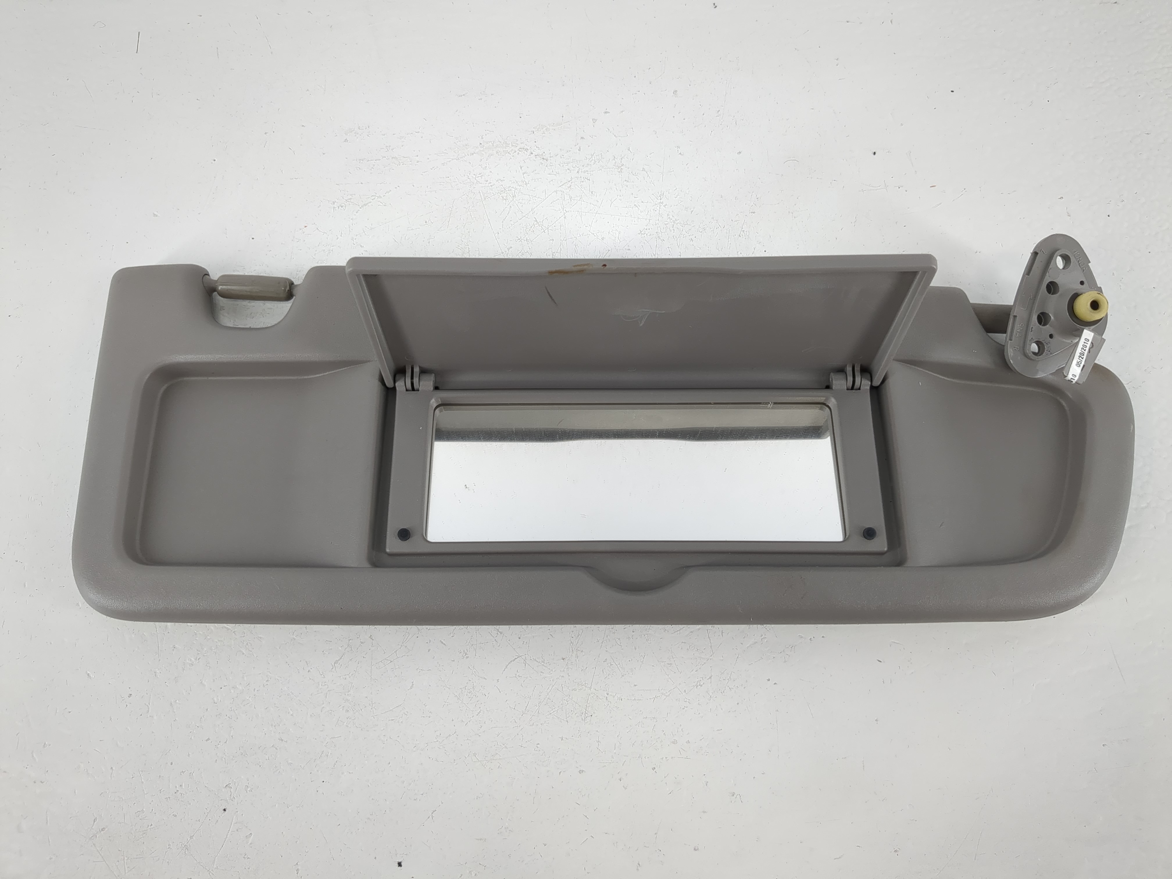 2006-2011 Honda Civic Passenger Sun Visor Mirror Right Sunvisor Gray 1095491 - Oemusedautoparts1.com