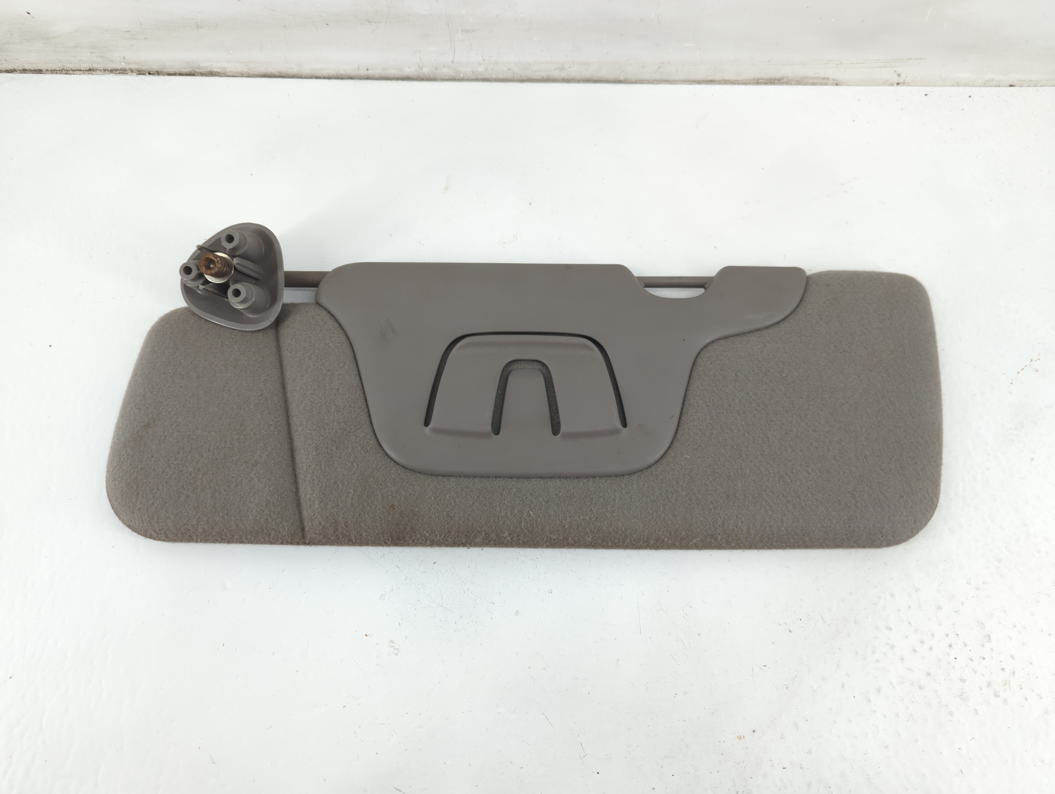 2000-2002 Chevrolet Silverado 1500 Driver Sun Visor Mirror Left Sunvisor 1095499 - Oemusedautoparts1.com
