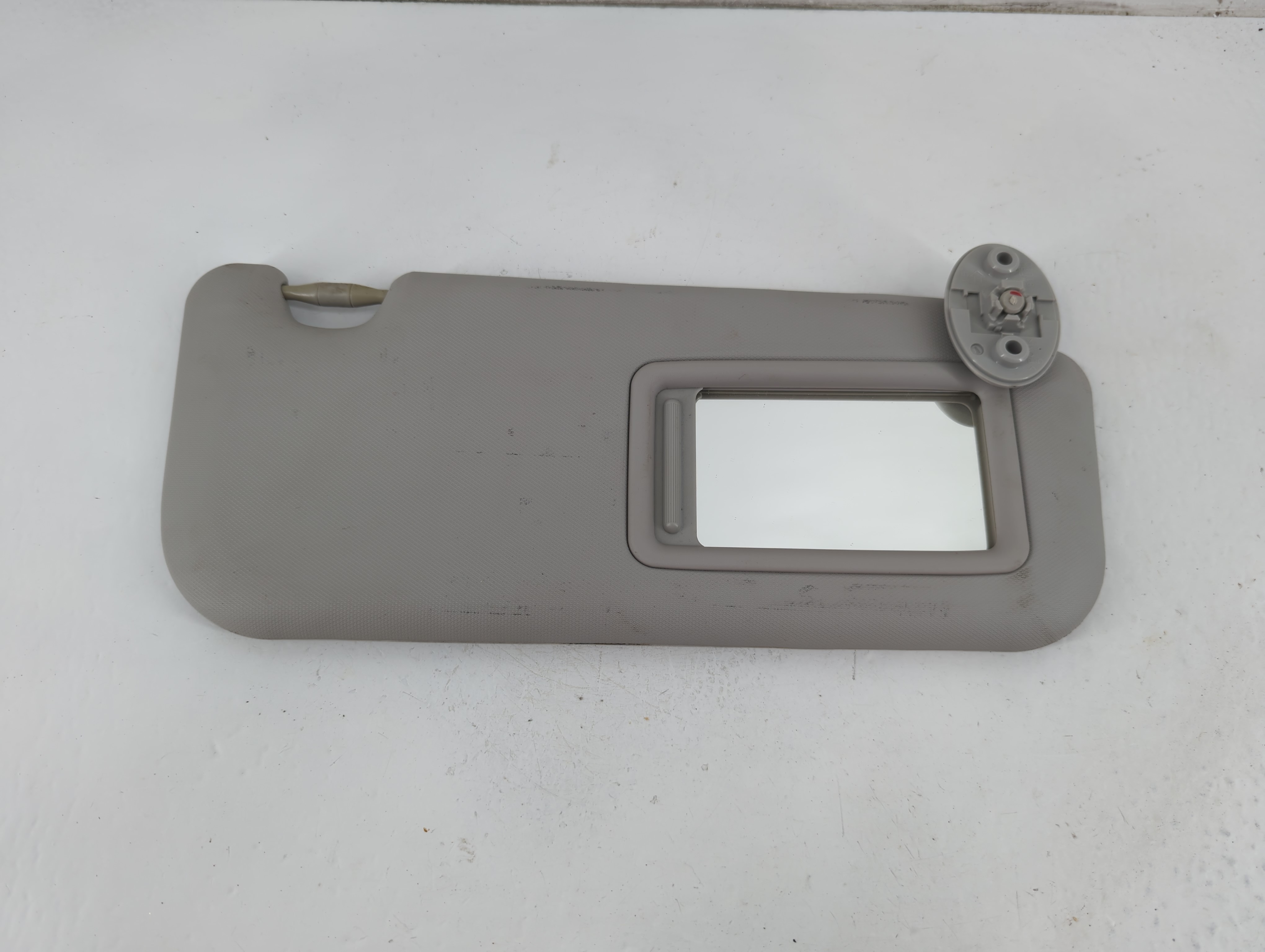 2014-2016 Toyota Corolla Passenger Sun Visor Mirror Right Sunvisor Grey 1095552 - Oemusedautoparts1.com
