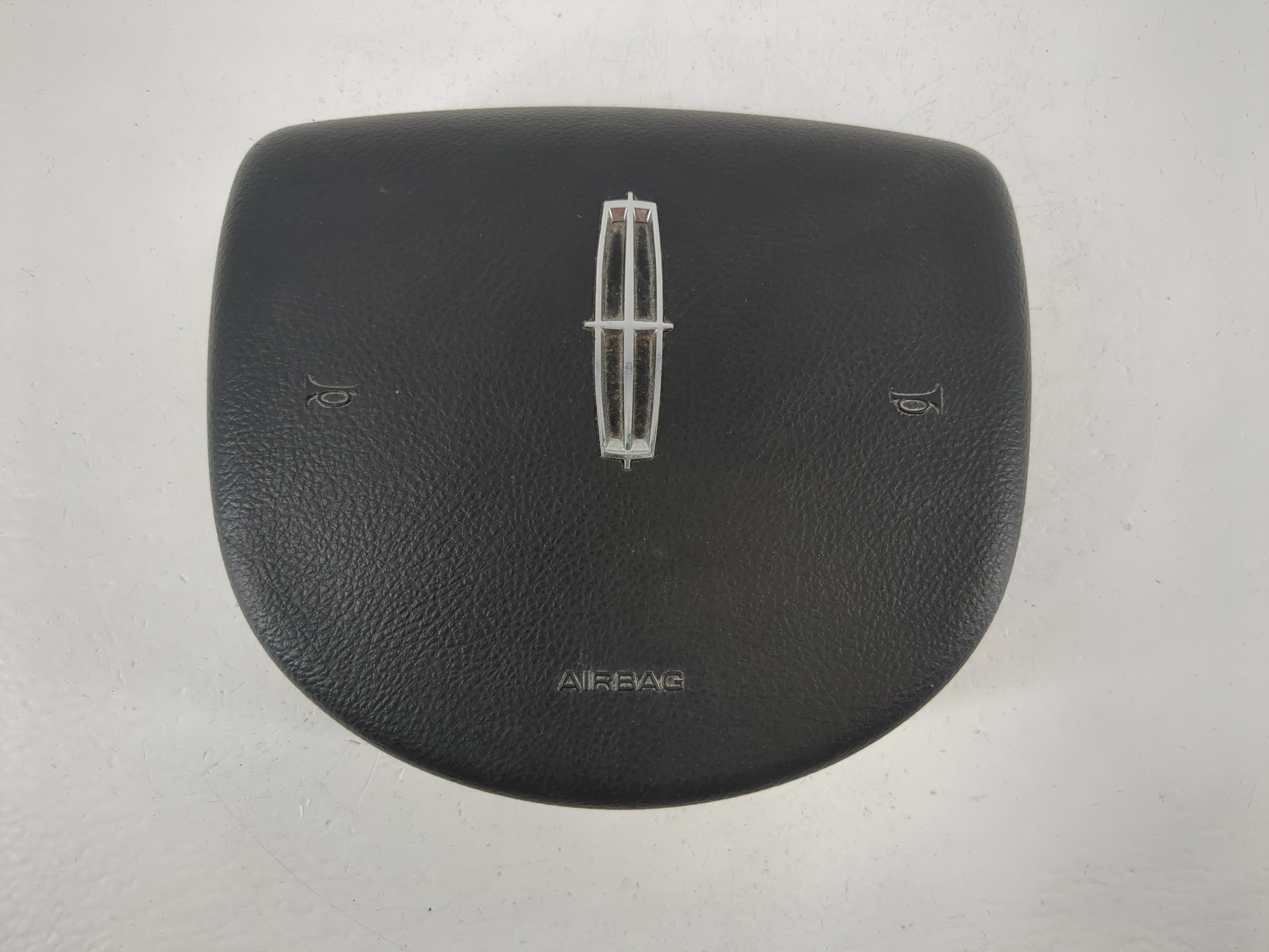 2007-2011 Lincoln Town Car Air Bag Driver Left Steering Wheel Mounted 1095600 - Oemusedautoparts1.com