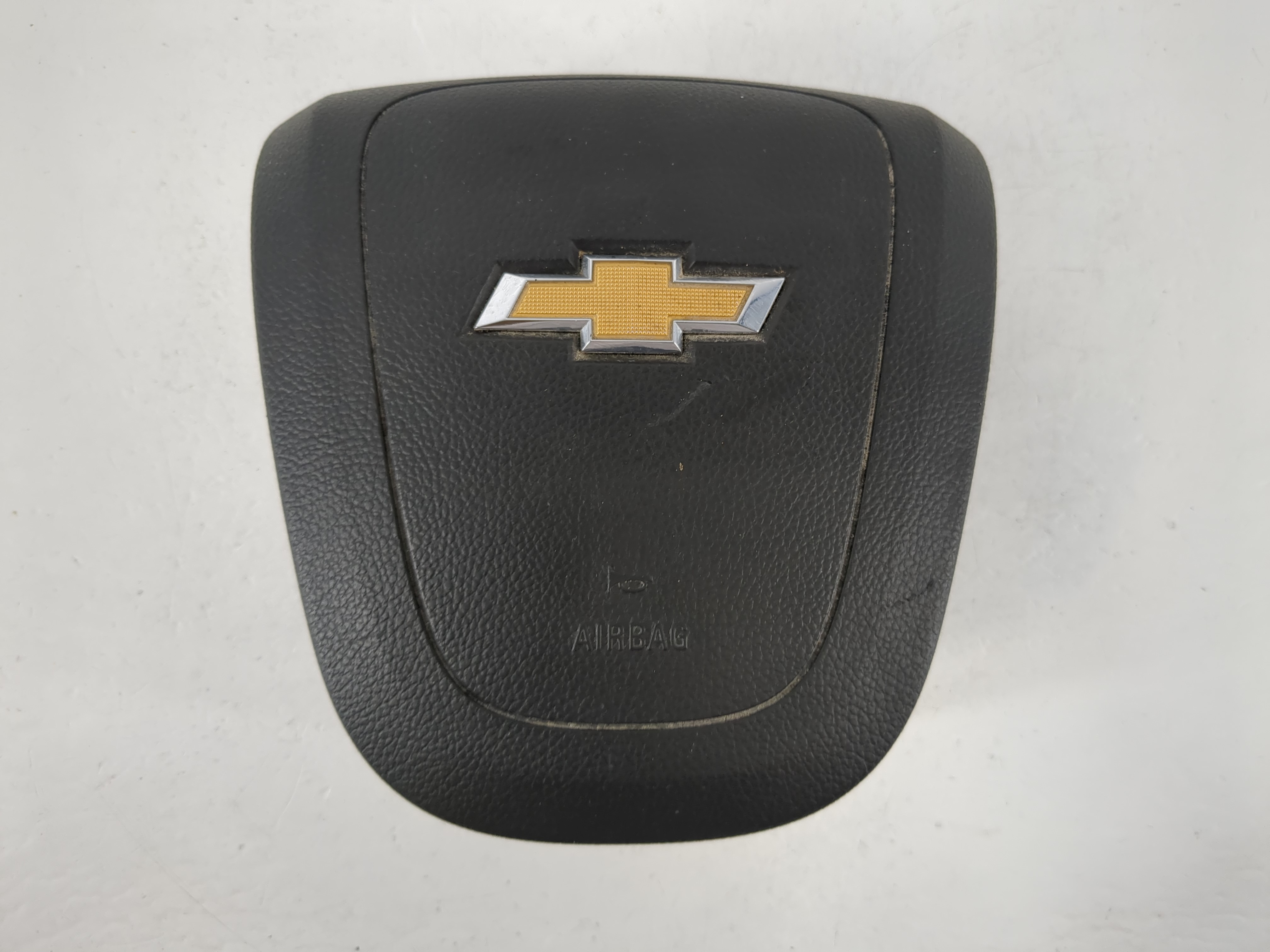 2012-2013 Chevrolet Sonic Air Bag Driver Left Steering Wheel Mounted 1095607 - Oemusedautoparts1.com