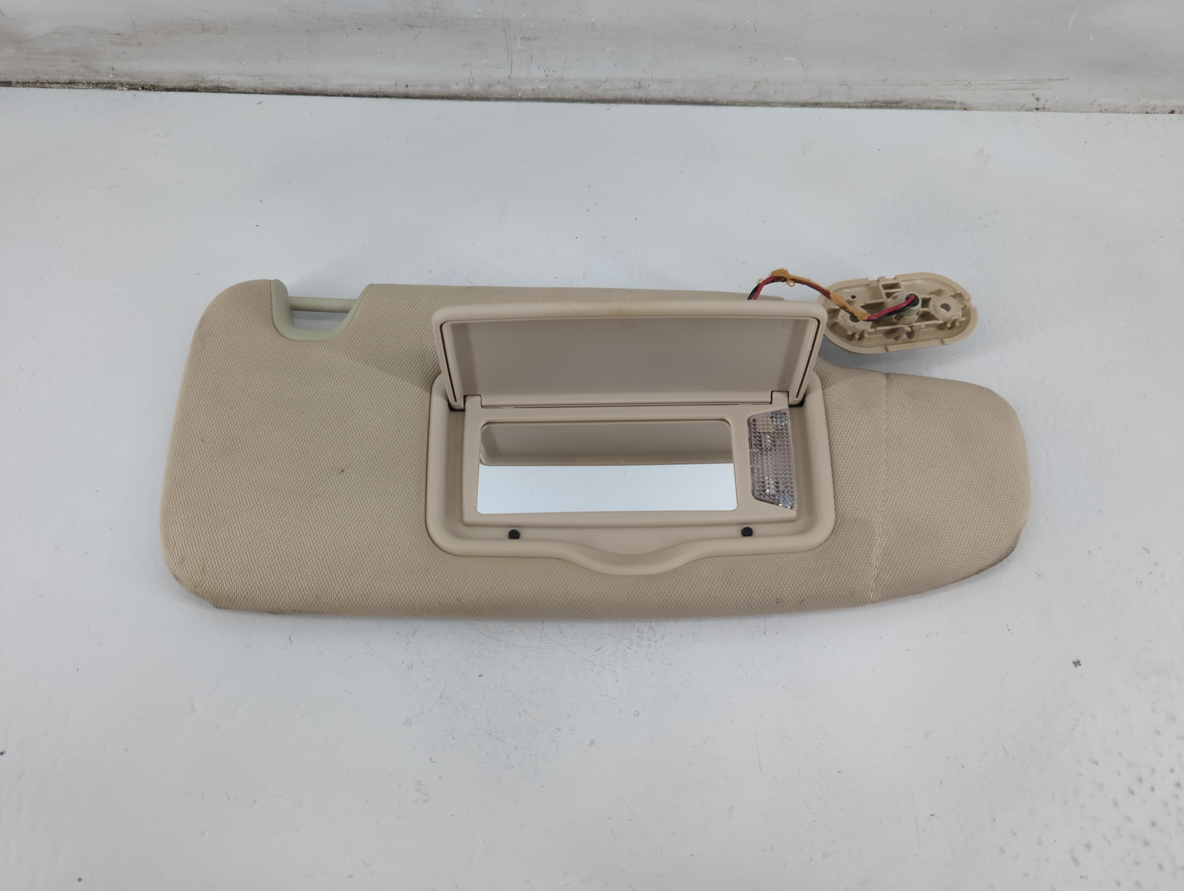 2007-2009 Lincoln Mkz Passenger Sun Visor Mirror Right Sunvisor 1095678 - Oemusedautoparts1.com