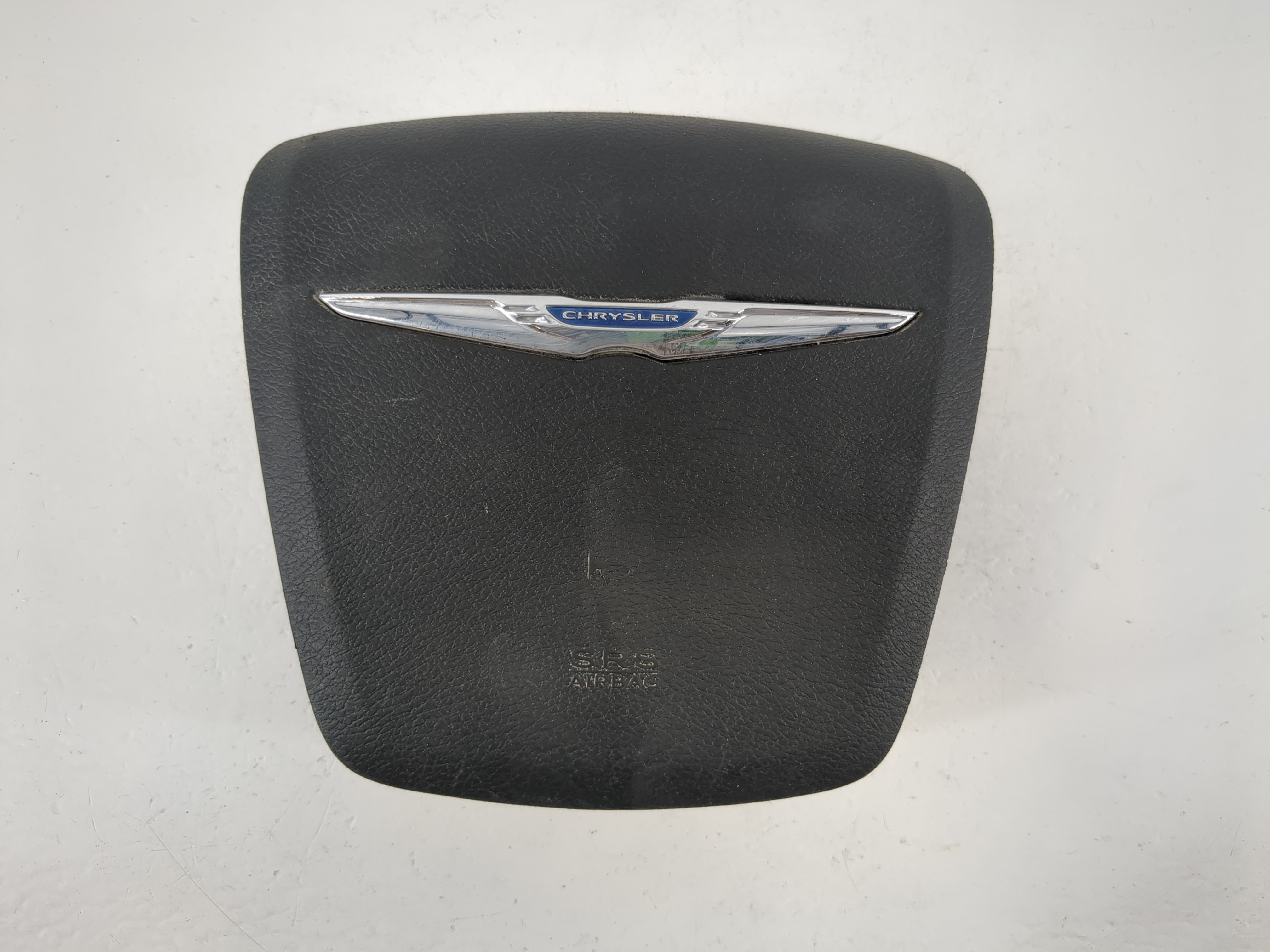 2012-2014 Chrysler 300 Air Bag Driver Left Steering Wheel Mounted 1095719 - Oemusedautoparts1.com