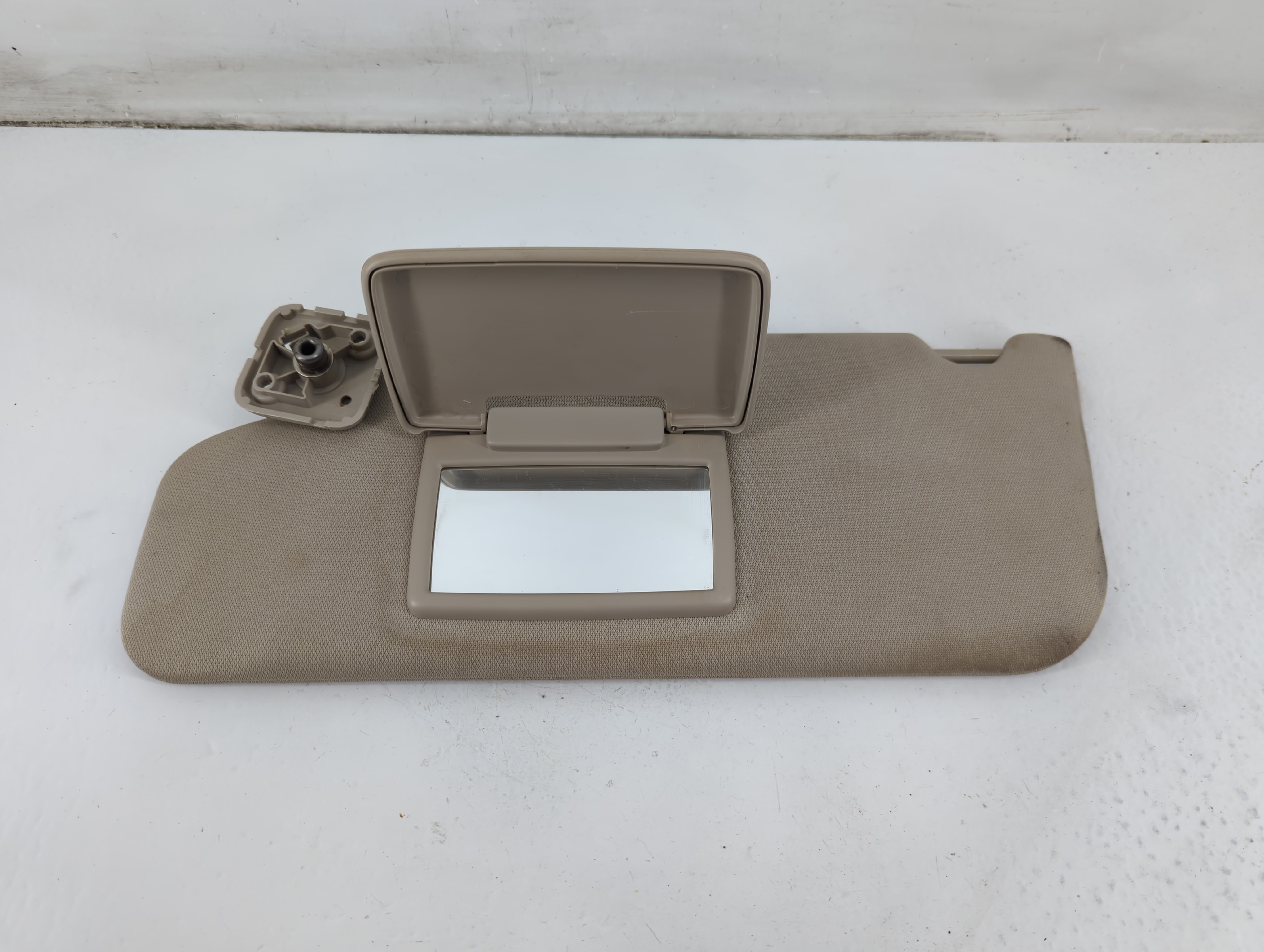 Picture of 2011-2014 Ford Edge Driver Sun Visor Mirror Left Sunvisor Light Tan 1095758