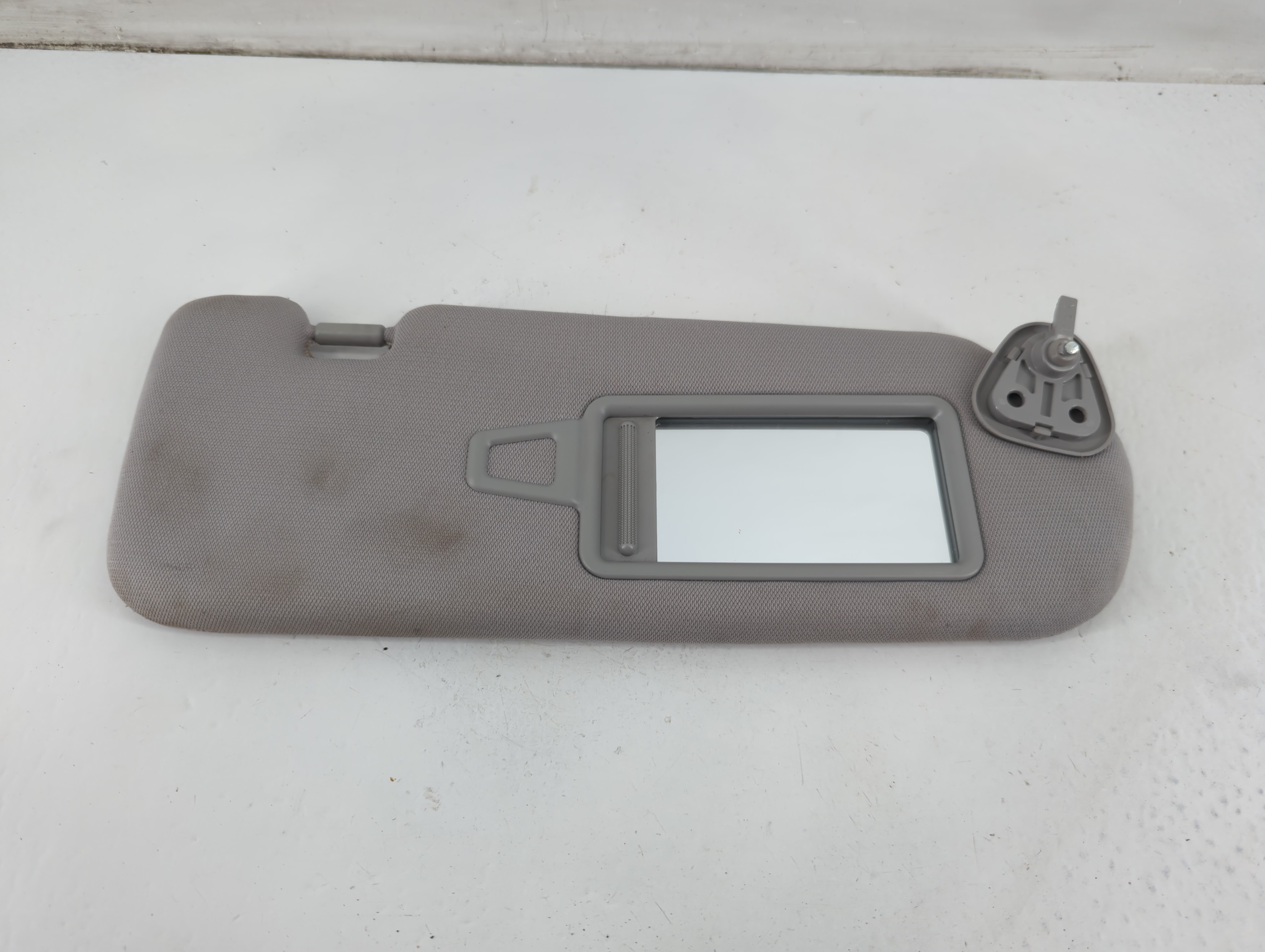 2011-2015 Hyundai Sonata Passenger Sun Visor Mirror Right Sunvisor Grey 1095830 - Oemusedautoparts1.com