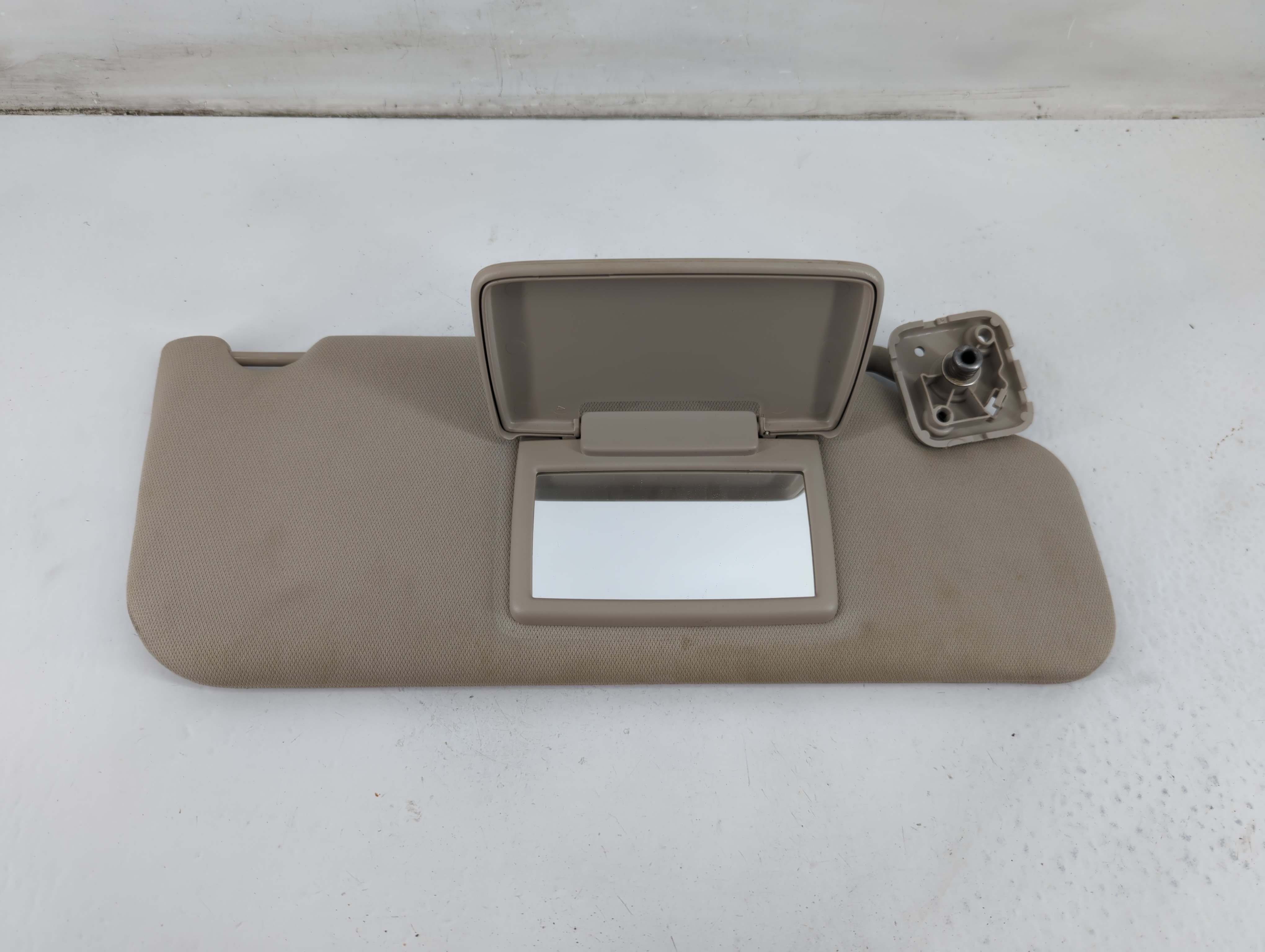 Picture of 2011-2014 Ford Edge Passenger Sun Visor Mirror Right Sunvisor Grey 1095833