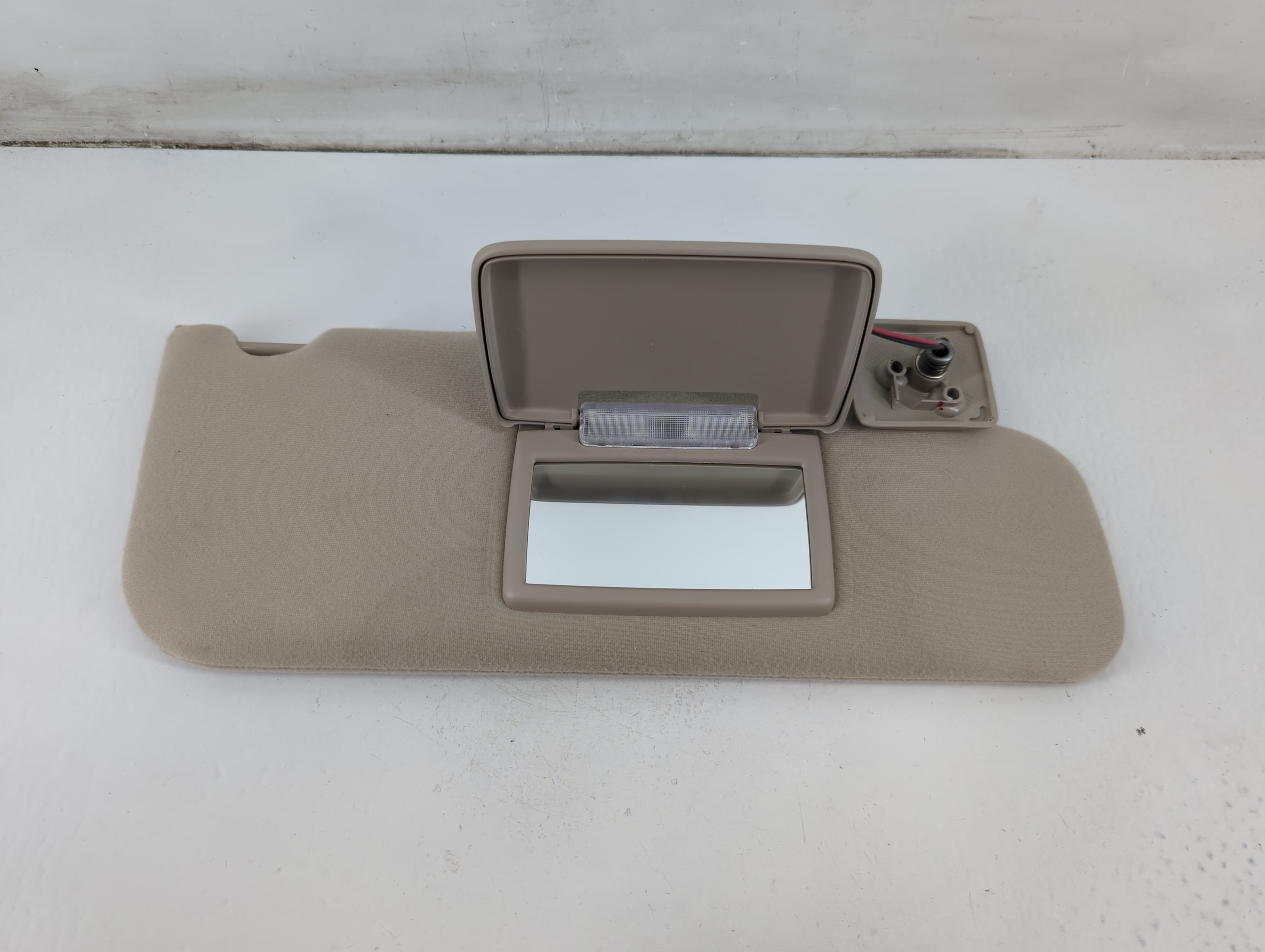 2007-2010 Ford Edge Passenger Sun Visor Mirror Right Sunvisor Gray 1095857 - Oemusedautoparts1.com