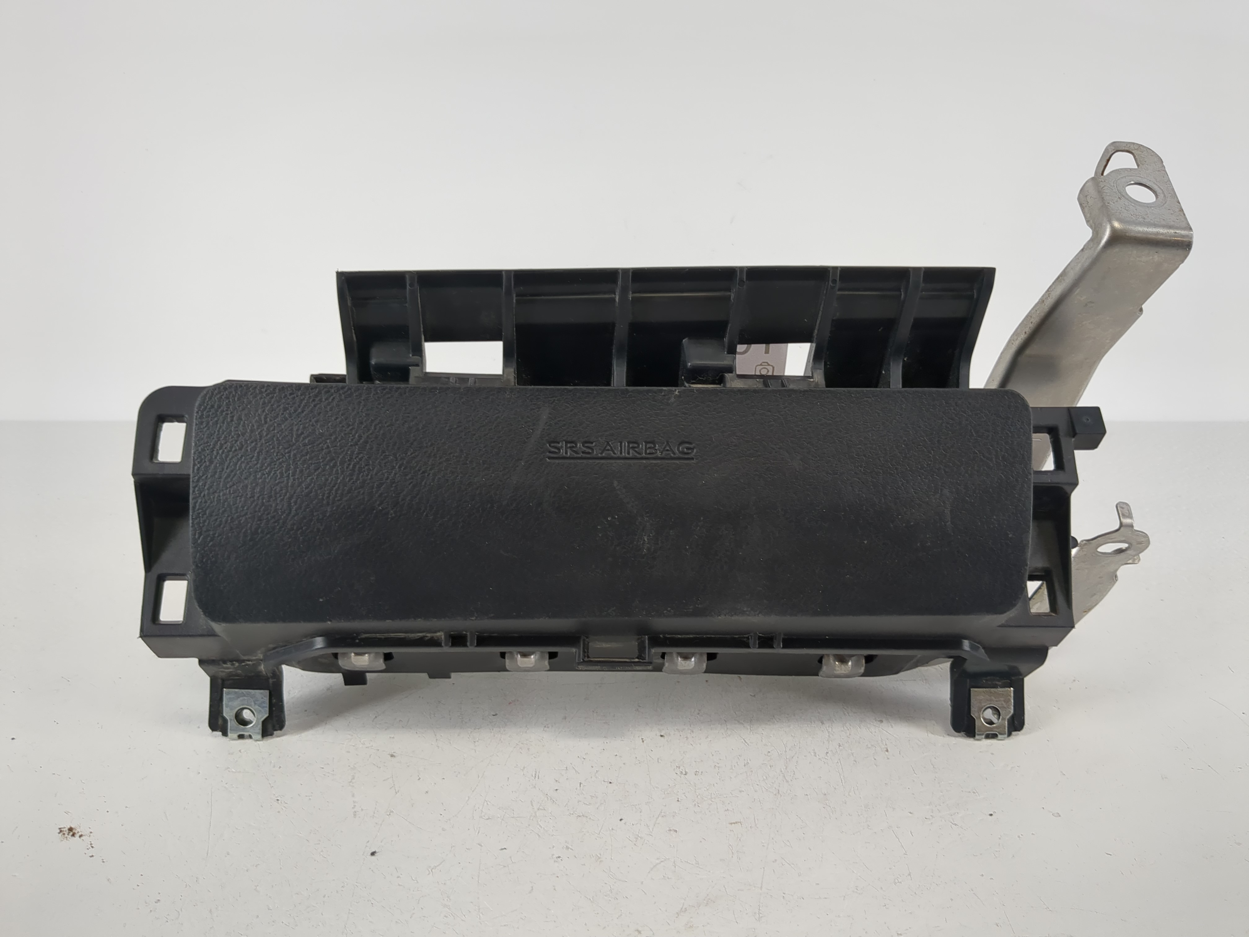 2018-2021 Lexus Nx300 Air Bag Driver Left Knee Oem 1095884 - Oemusedautoparts1.com