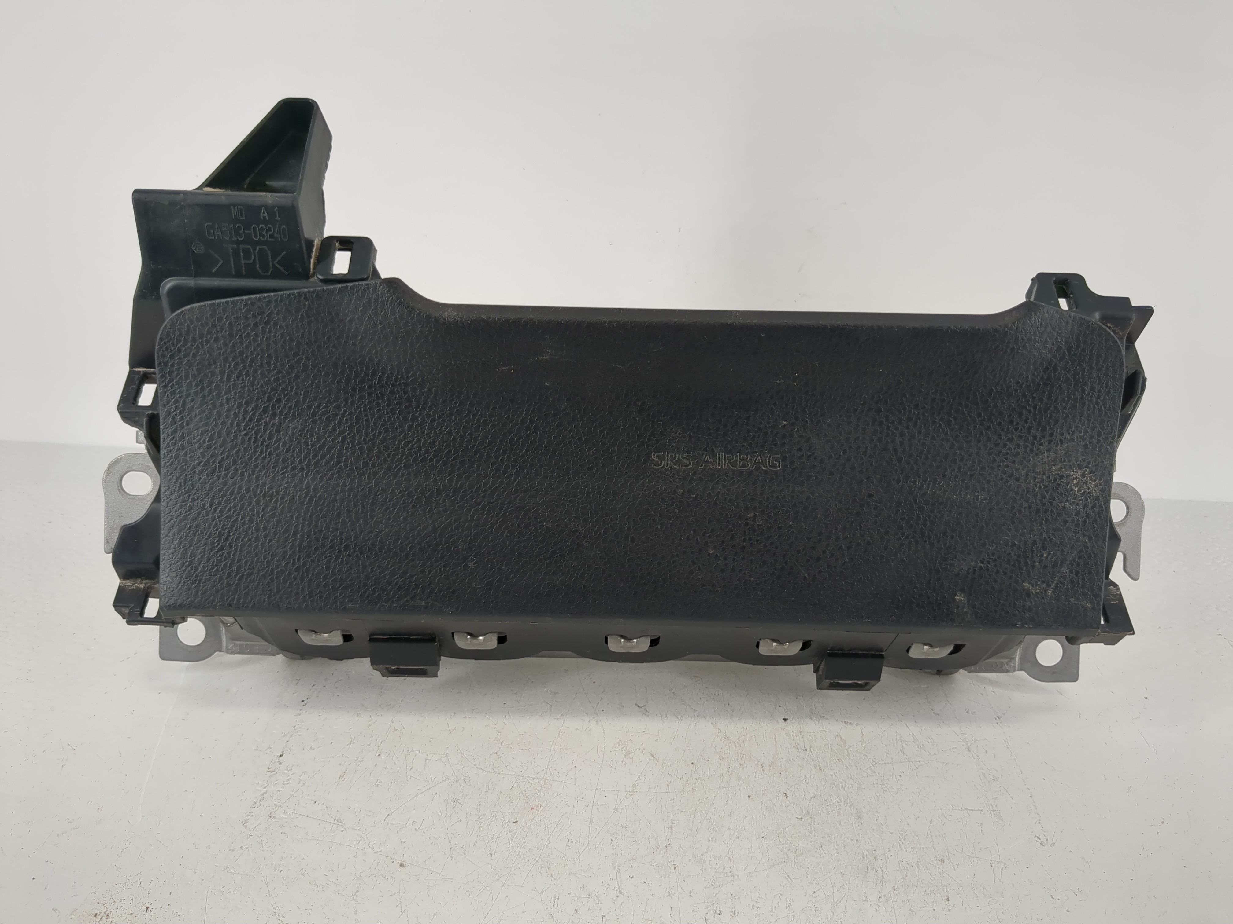 2018-2019 Toyota Camry Air Bag Driver Left Knee Oem 1095885 - Oemusedautoparts1.com