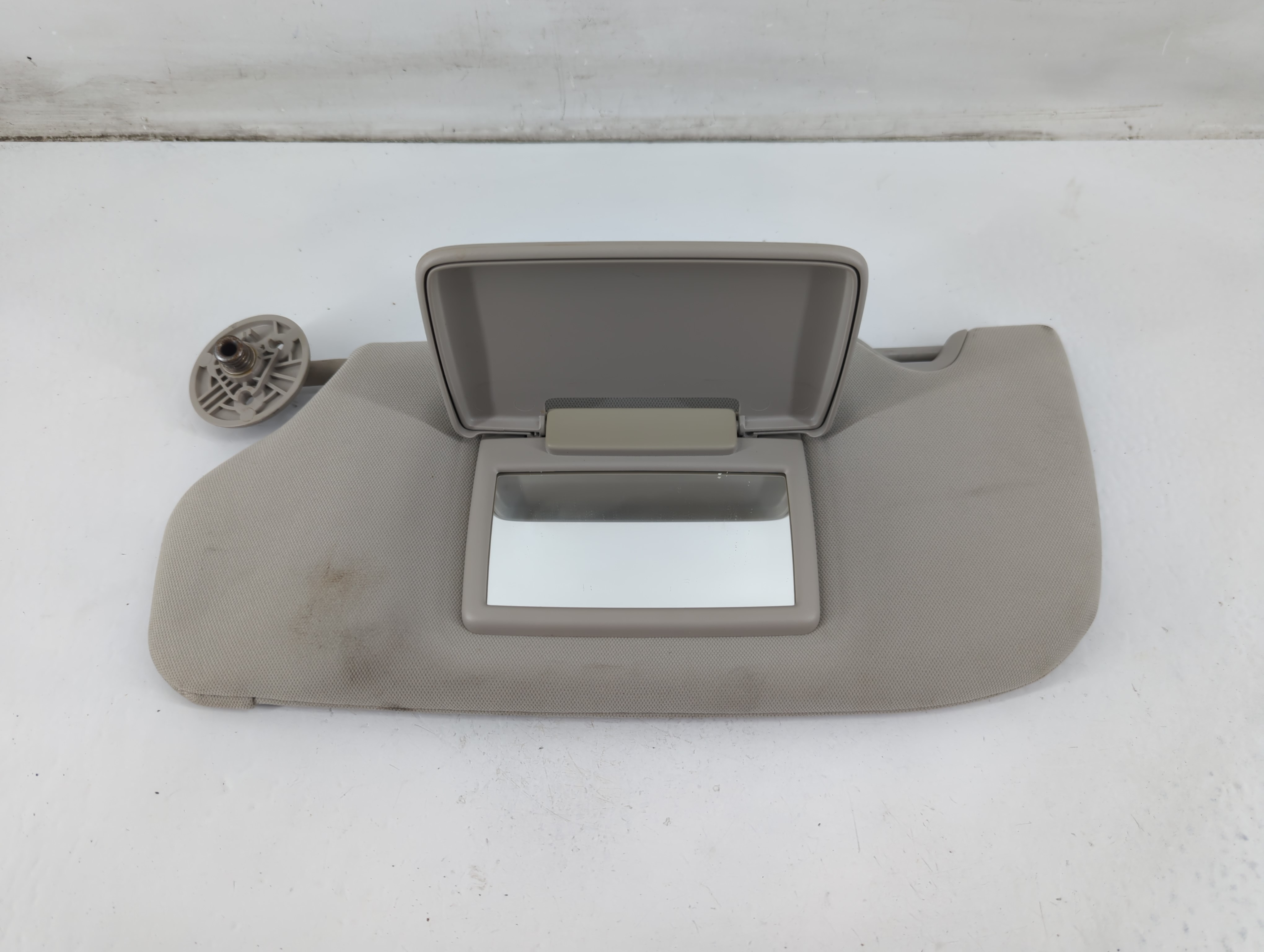 Picture of Mercury Monterey Passenger Sun Visor Mirror Right Sunvisor Gray 1095911