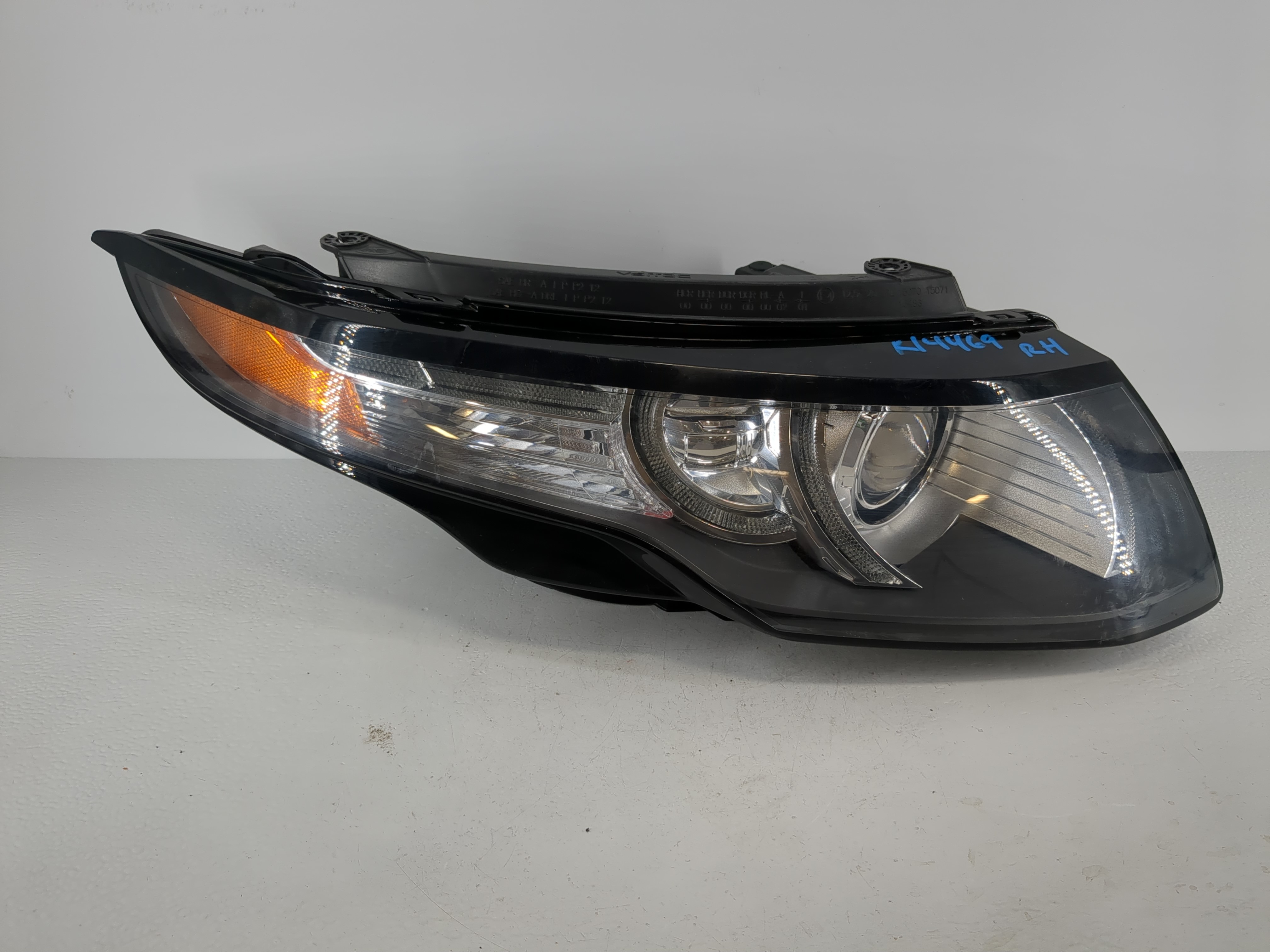 2012 Land Rover Range Rover Evoque Passenger Right Oem Head Light Headlight Lamp 1095942 - Oemusedautoparts1.com