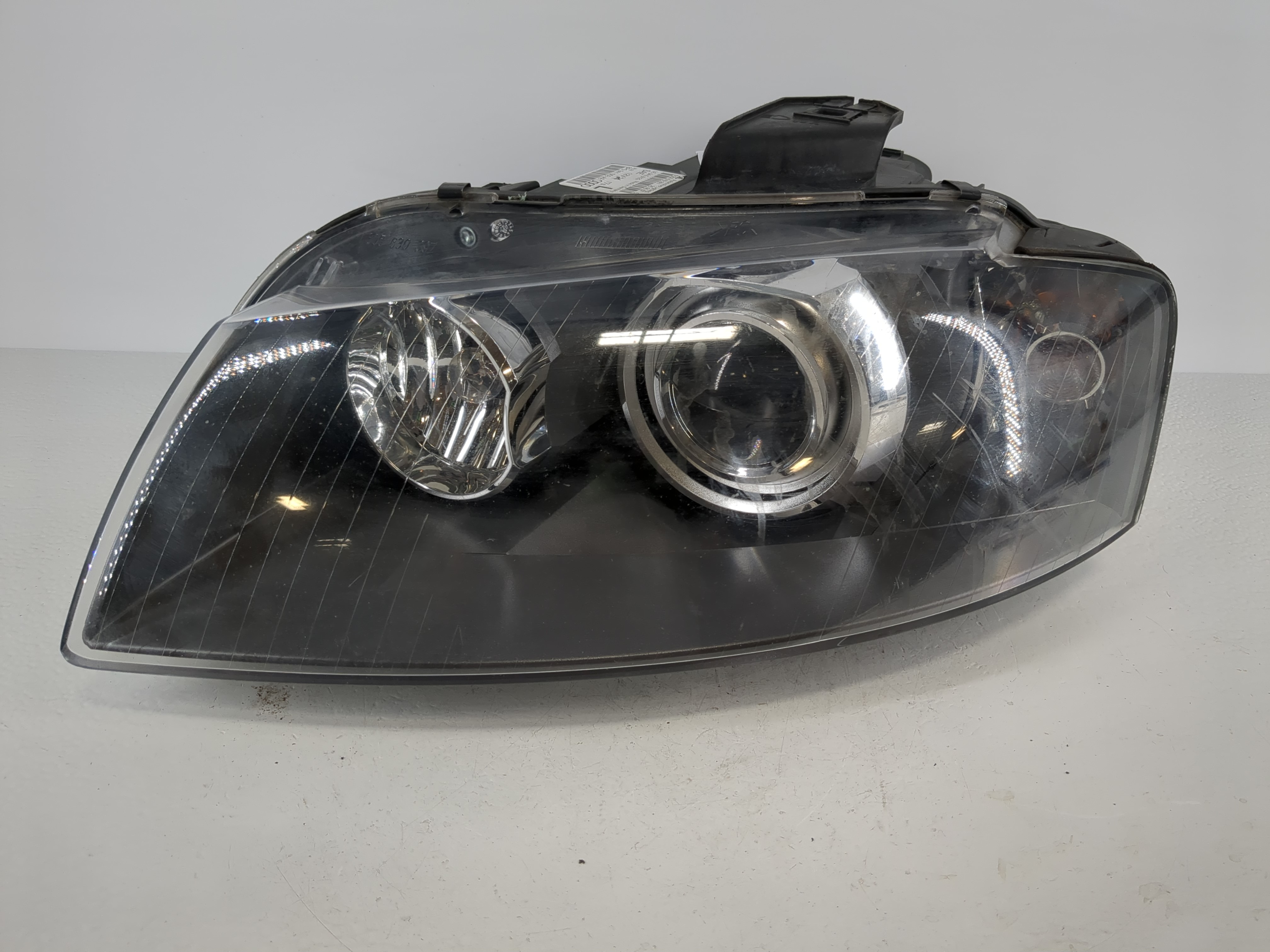 2006-2008 Audi A3 Driver Left Oem Head Light Headlight Lamp 1095945 - Oemusedautoparts1.com
