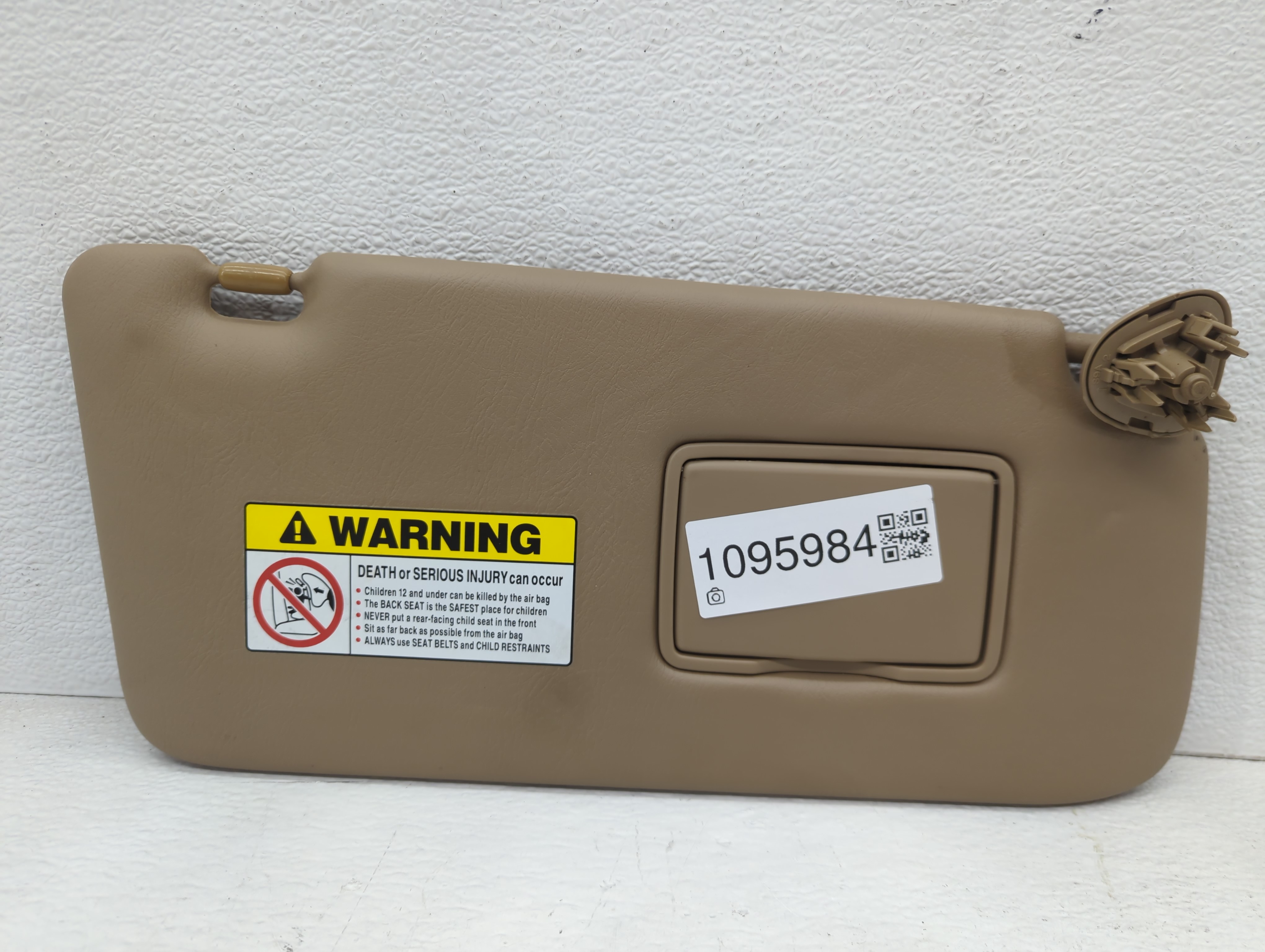 2002-2004 Honda Cr-v Passenger Sun Visor Mirror Right Sunvisor Beige 1095984 - Oemusedautoparts1.com