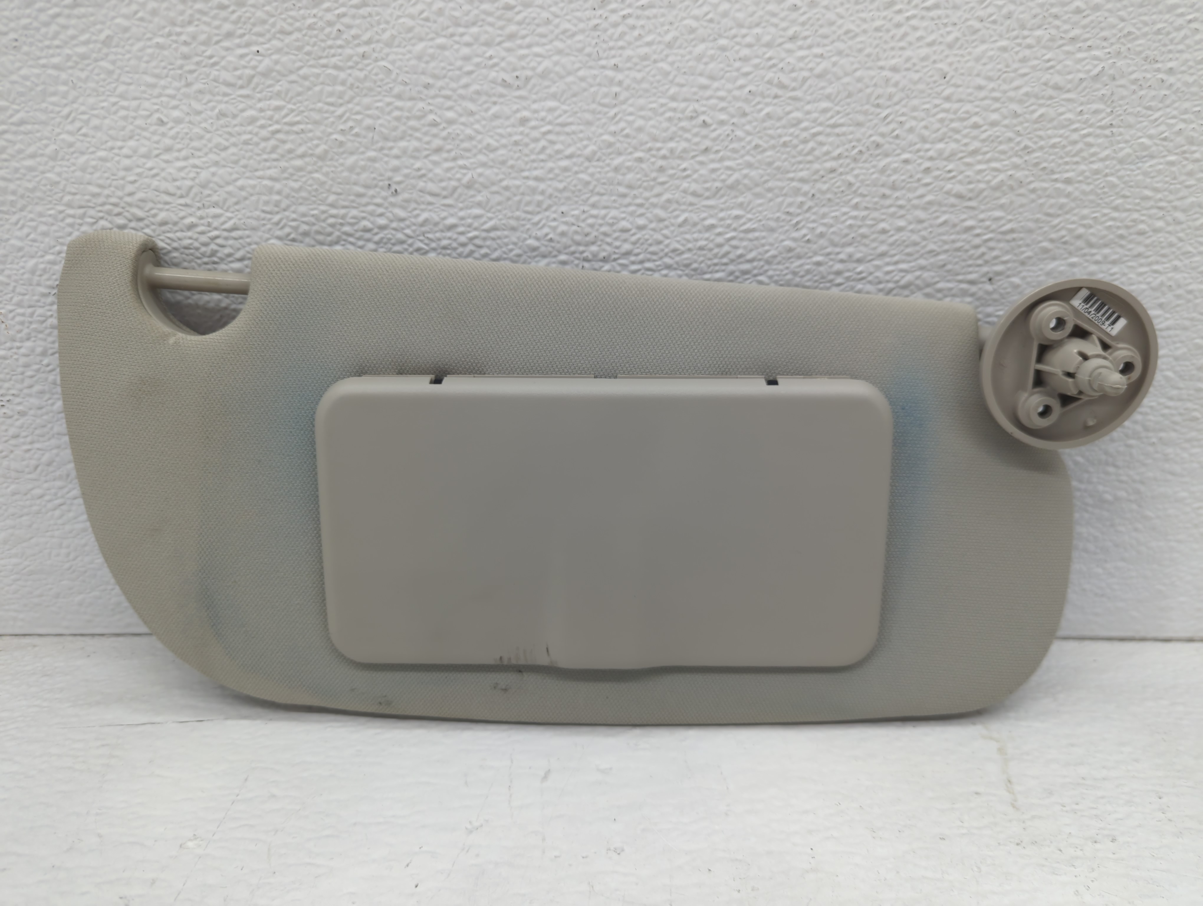 Chevrolet Cobalt Passenger Sun Visor Mirror Right Sunvisor Grey 1095990 - Oemusedautoparts1.com