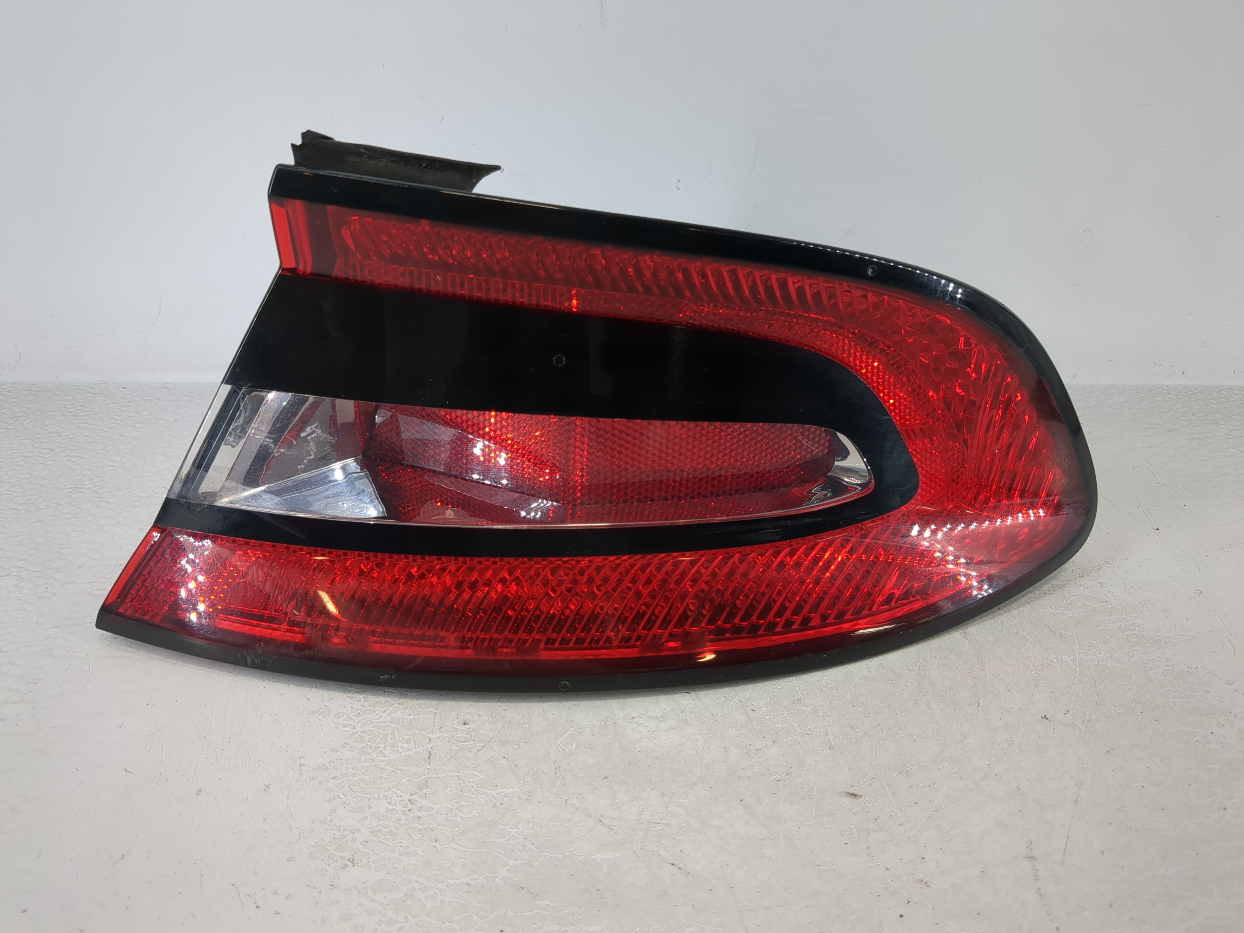 2013-2016 Dodge Dart Passenger Right Side Tail Light Taillight Oem 1096024 - Oemusedautoparts1.com