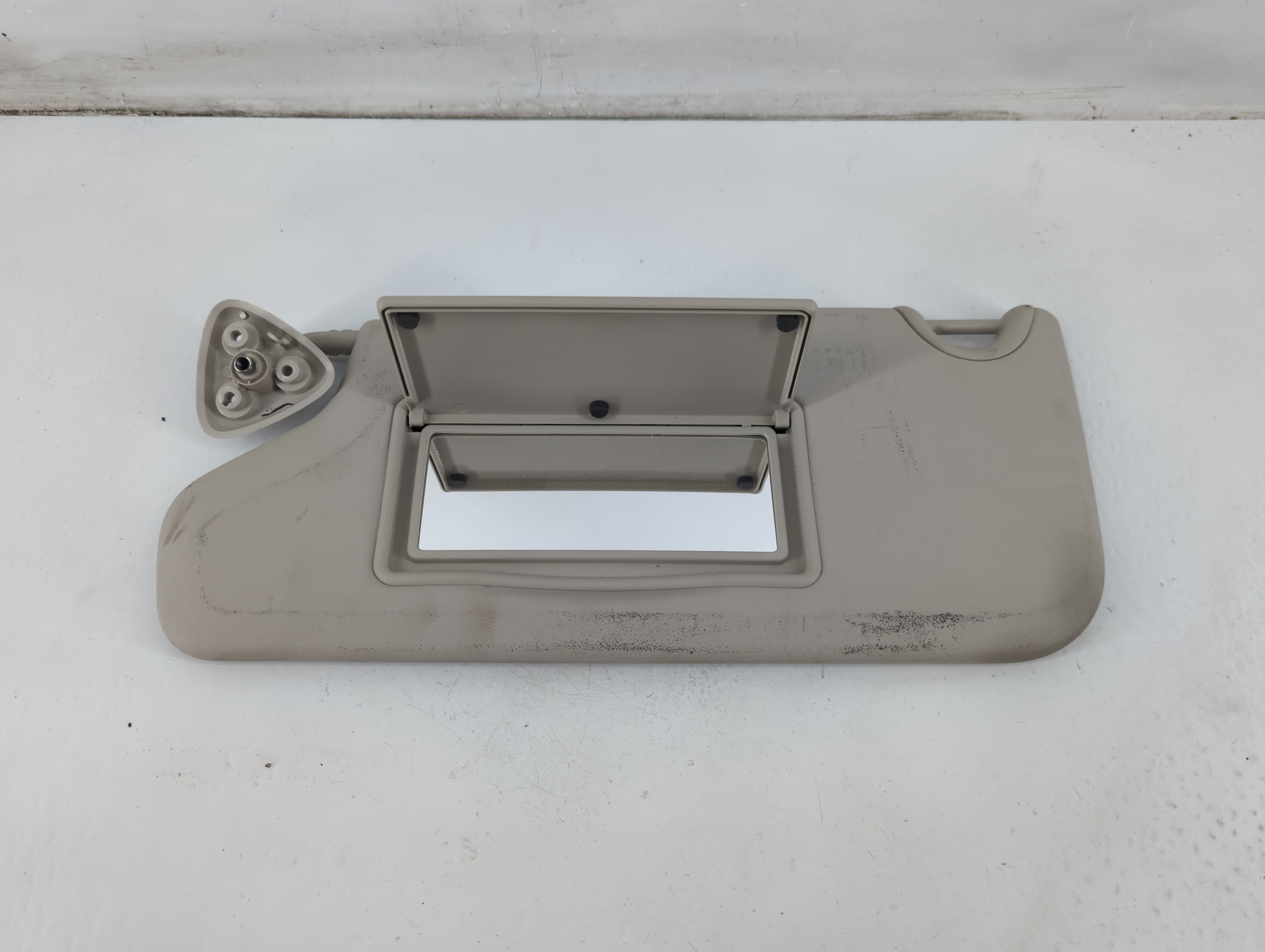 2013 Dodge Journey Driver Sun Visor Mirror Left Sunvisor Light Tan 1096049 - Oemusedautoparts1.com