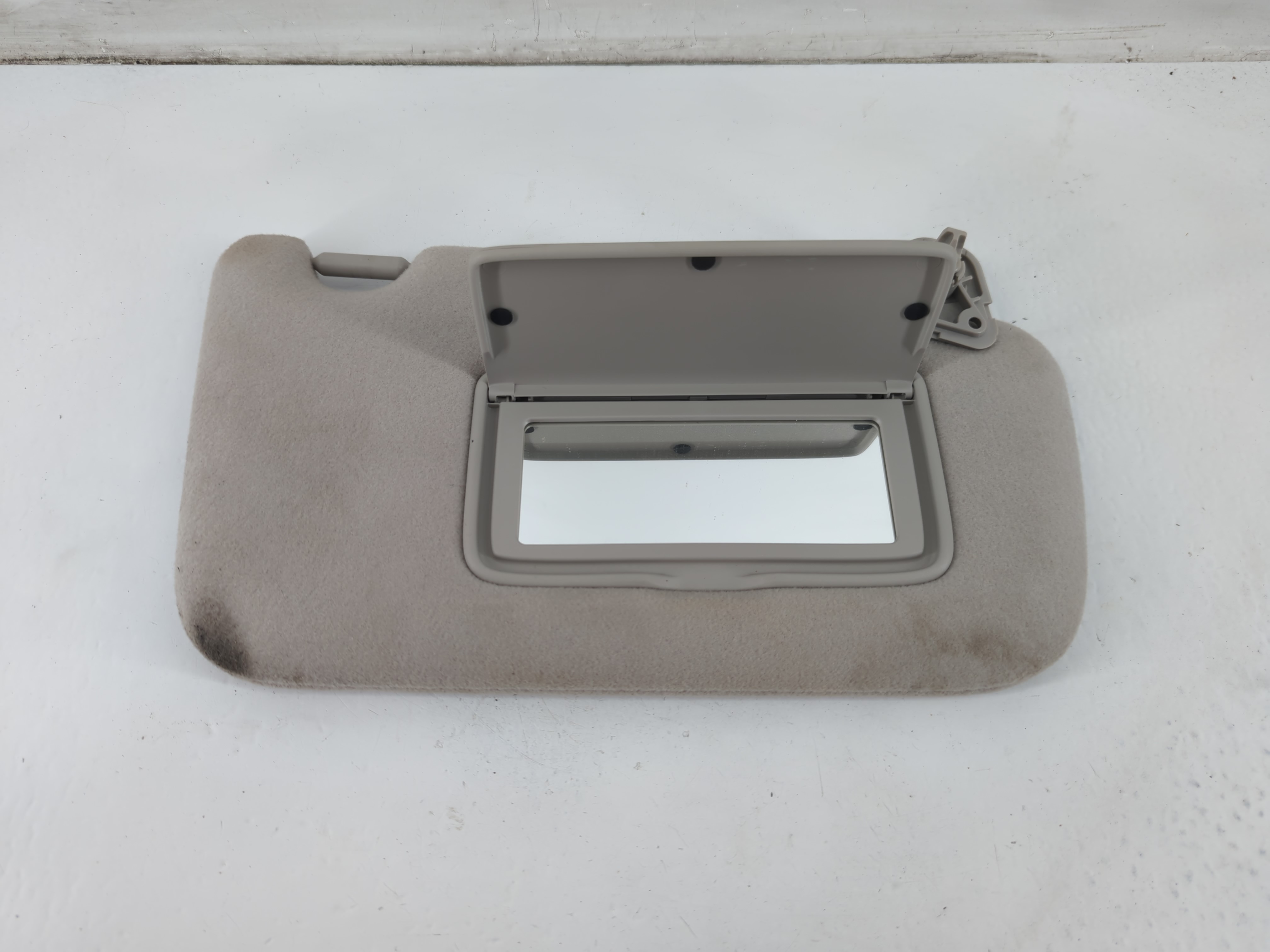 Picture of 2013-2019 Nissan Sentra Passenger Sun Visor Mirror Right Sunvisor Grey 1096068