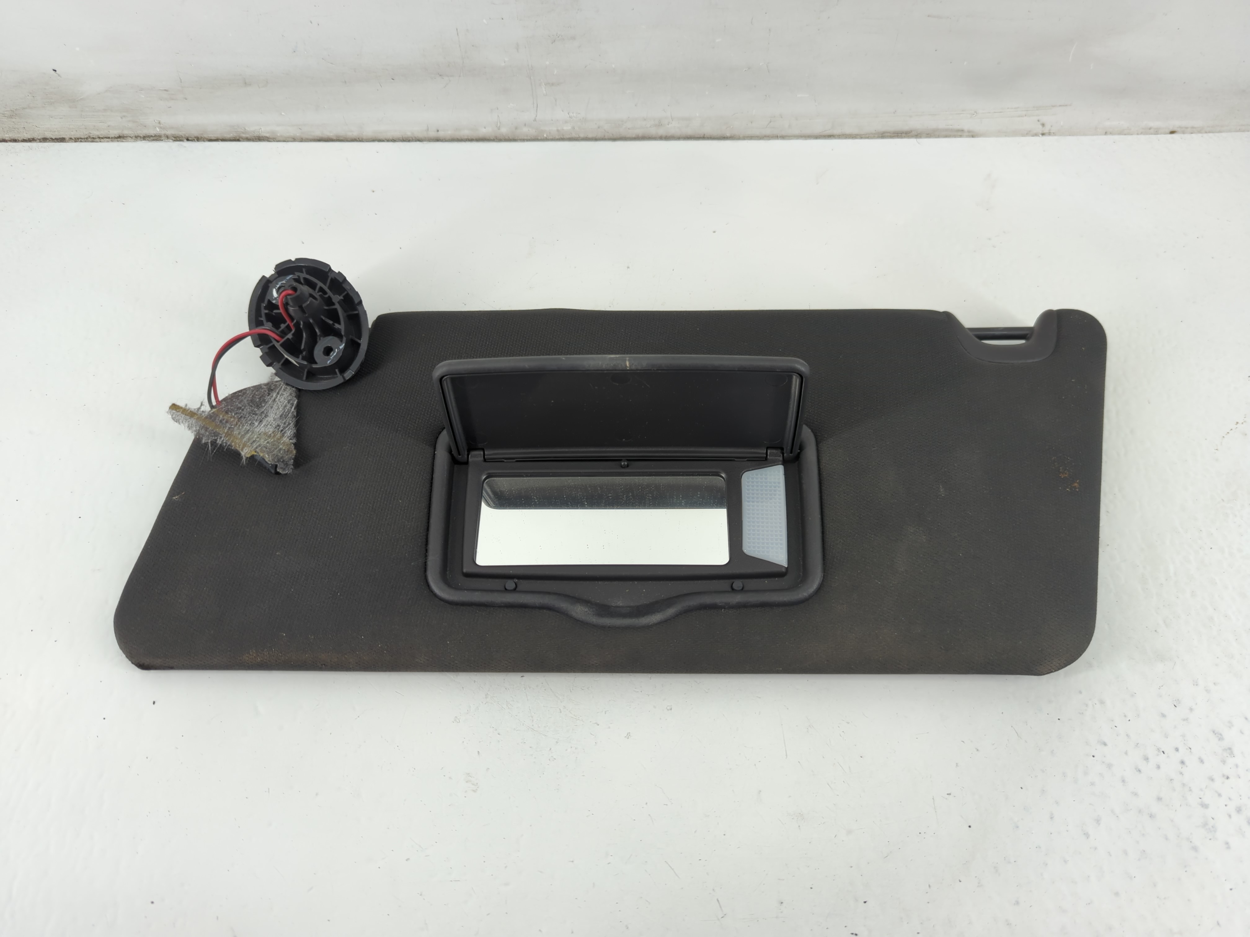 Picture of 2011-2015 Ford Explorer Driver Sun Visor Mirror Left Sunvisor Black 1096159