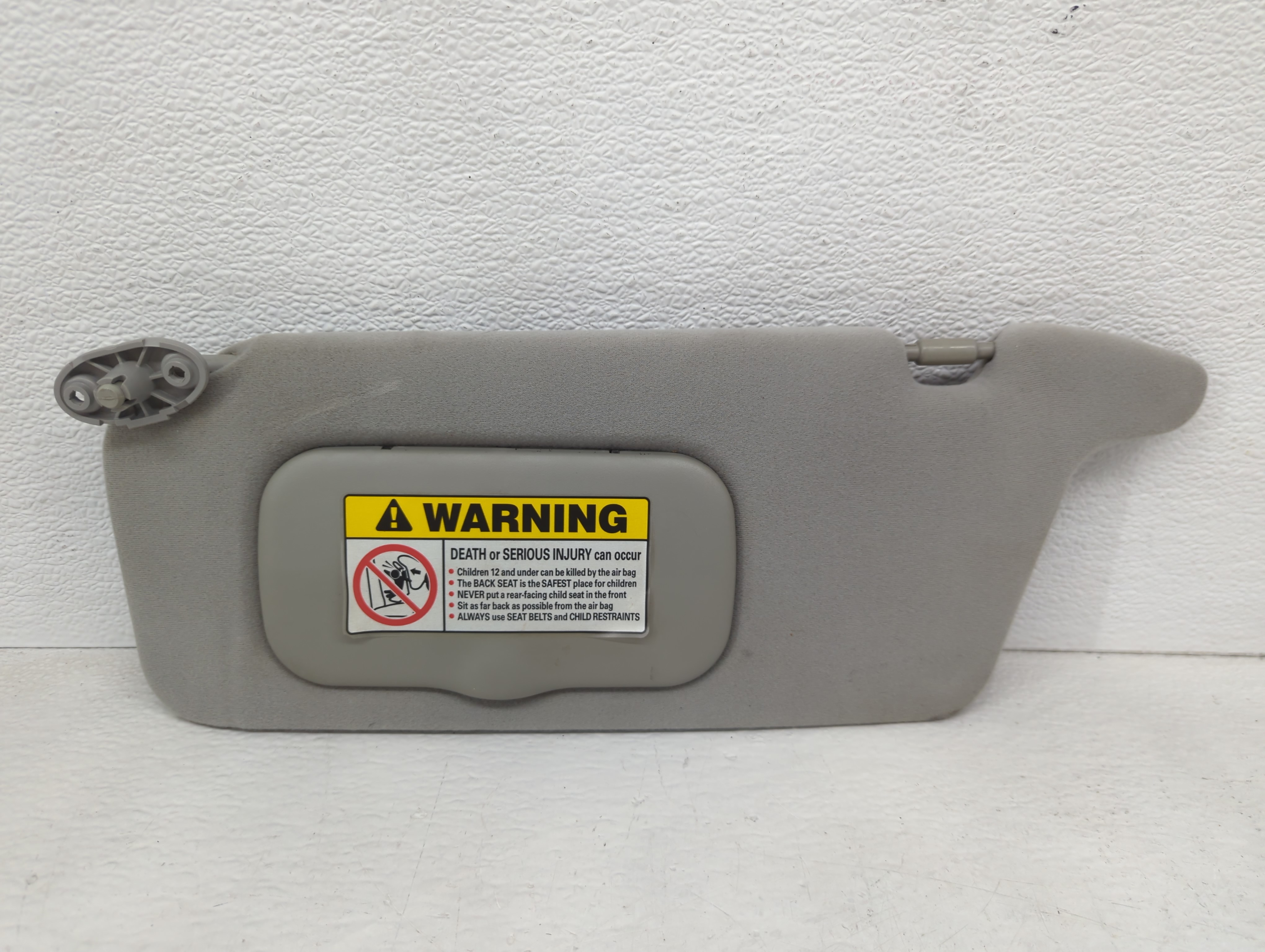 2001-2005 Honda Civic Driver Sun Visor Mirror Left Sunvisor Grey 1096180 - Oemusedautoparts1.com