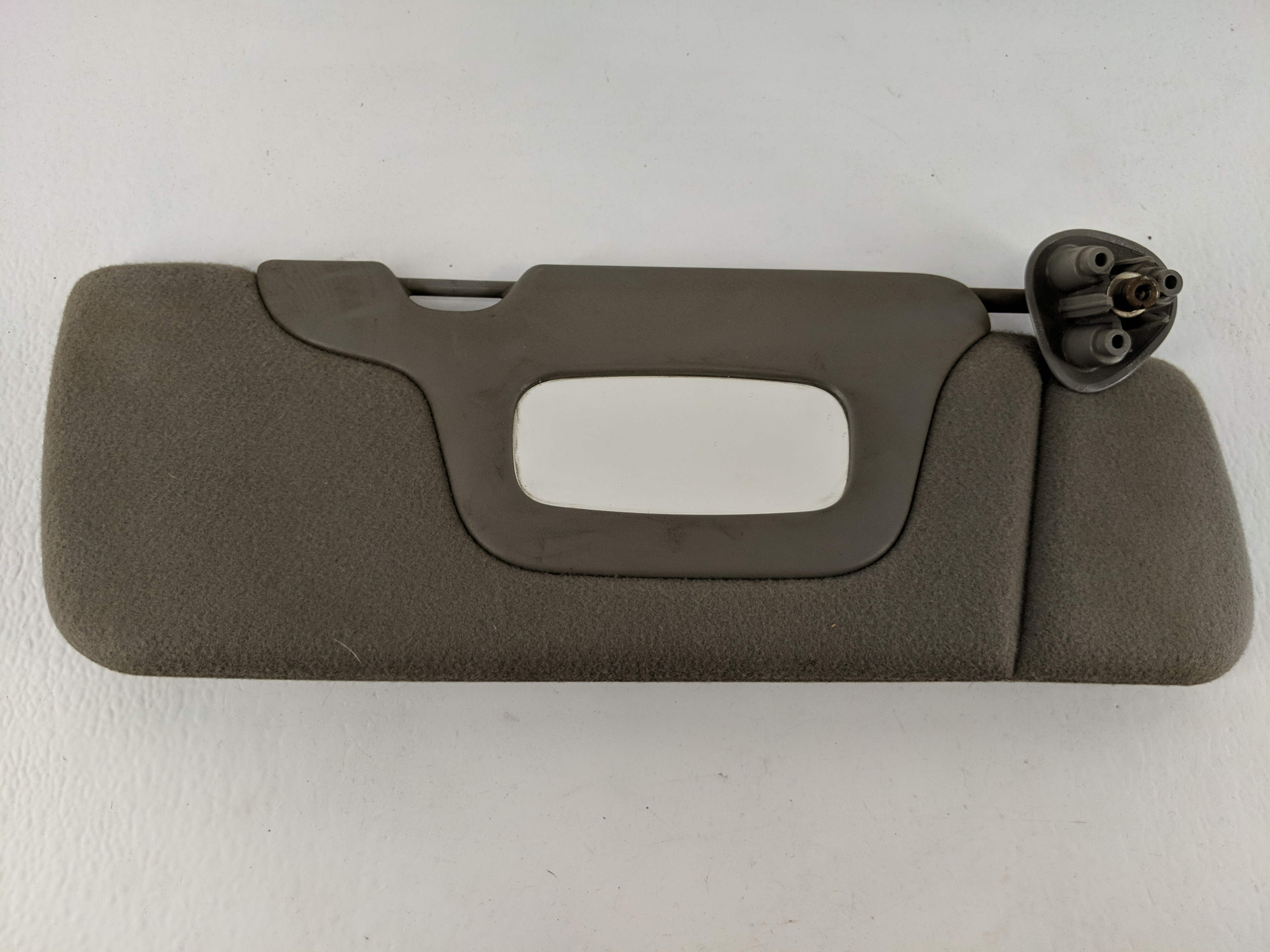 1999 Chevrolet Silverado 1500 Passenger Sun Visor Mirror Right Sunvisor 1096231 - Oemusedautoparts1.com