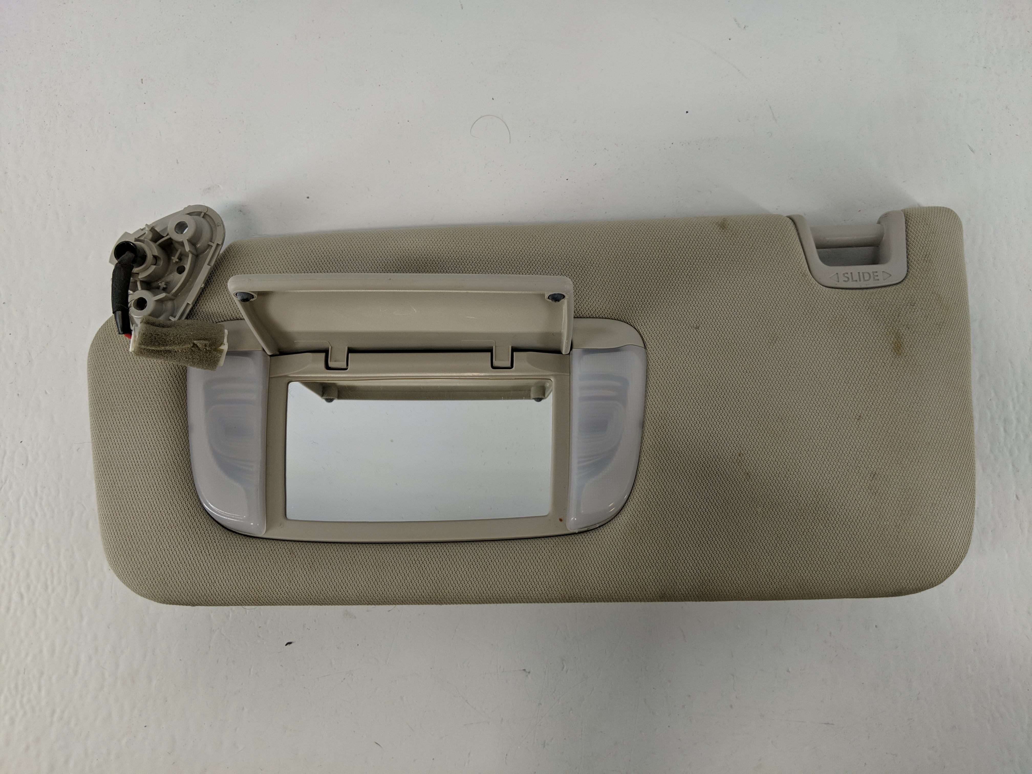 2015-2022 Subaru Legacy Driver Sun Visor Mirror Left Sunvisor 1096274 - Oemusedautoparts1.com