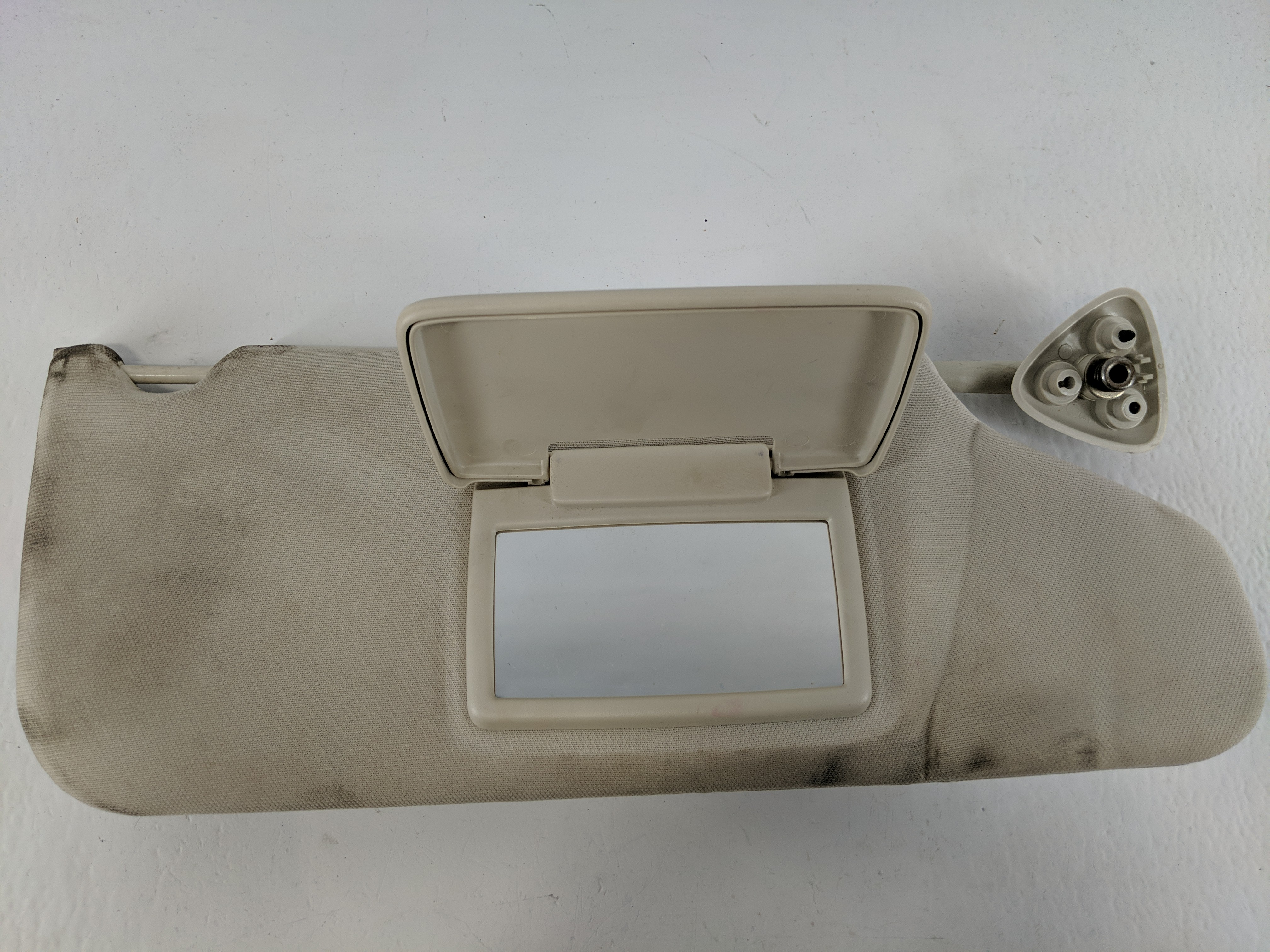 2008-2010 Dodge Charger Passenger Sun Visor Mirror Right Sunvisor Grey 1096294 - Oemusedautoparts1.com