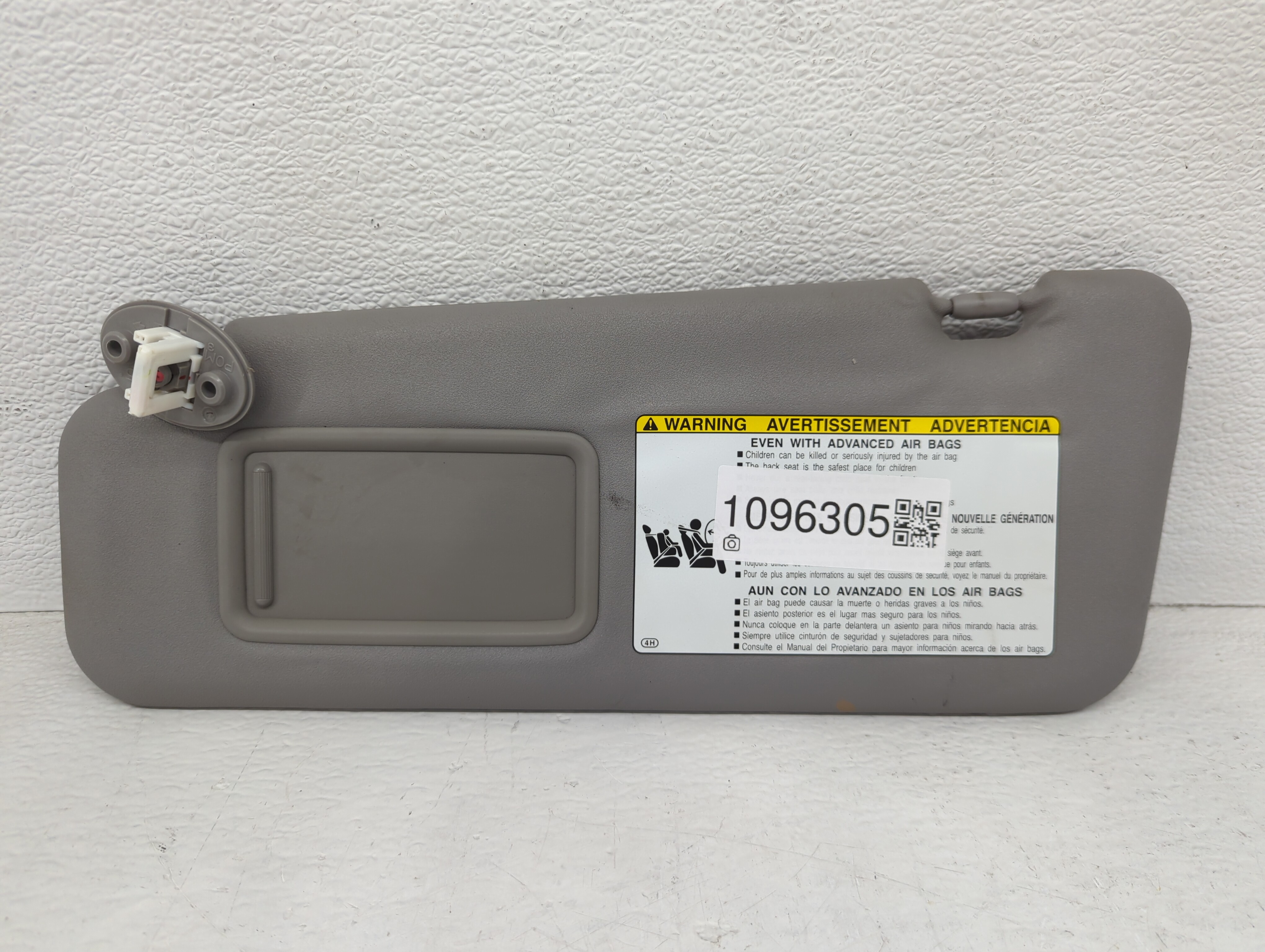 2008-2013 Toyota Highlander Driver Sun Visor Mirror Left Sunvisor Grey 1096305 - Oemusedautoparts1.com