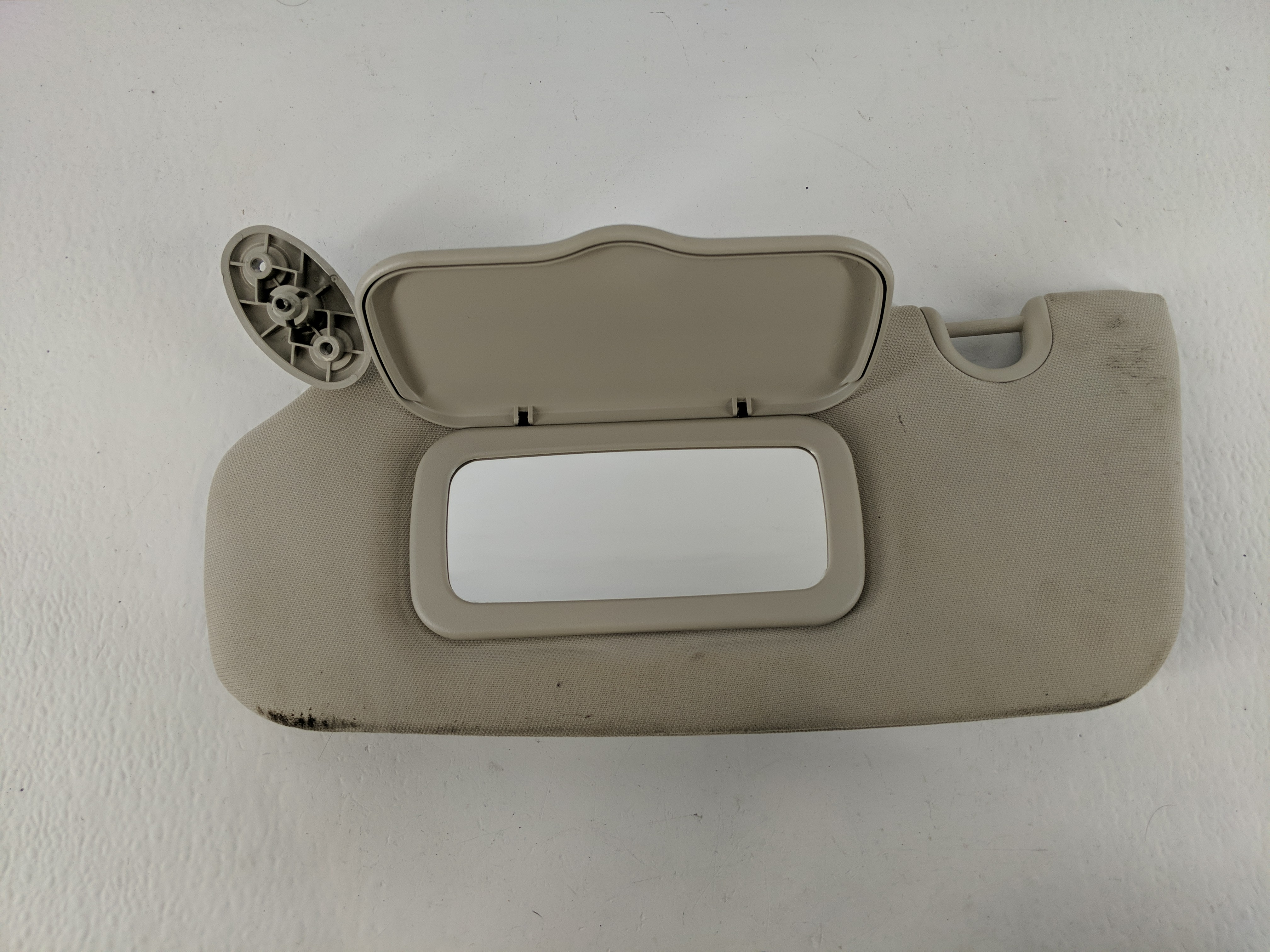 2010-2017 Jeep Compass Driver Sun Visor Mirror Left Sunvisor Grey 1096340 - Oemusedautoparts1.com