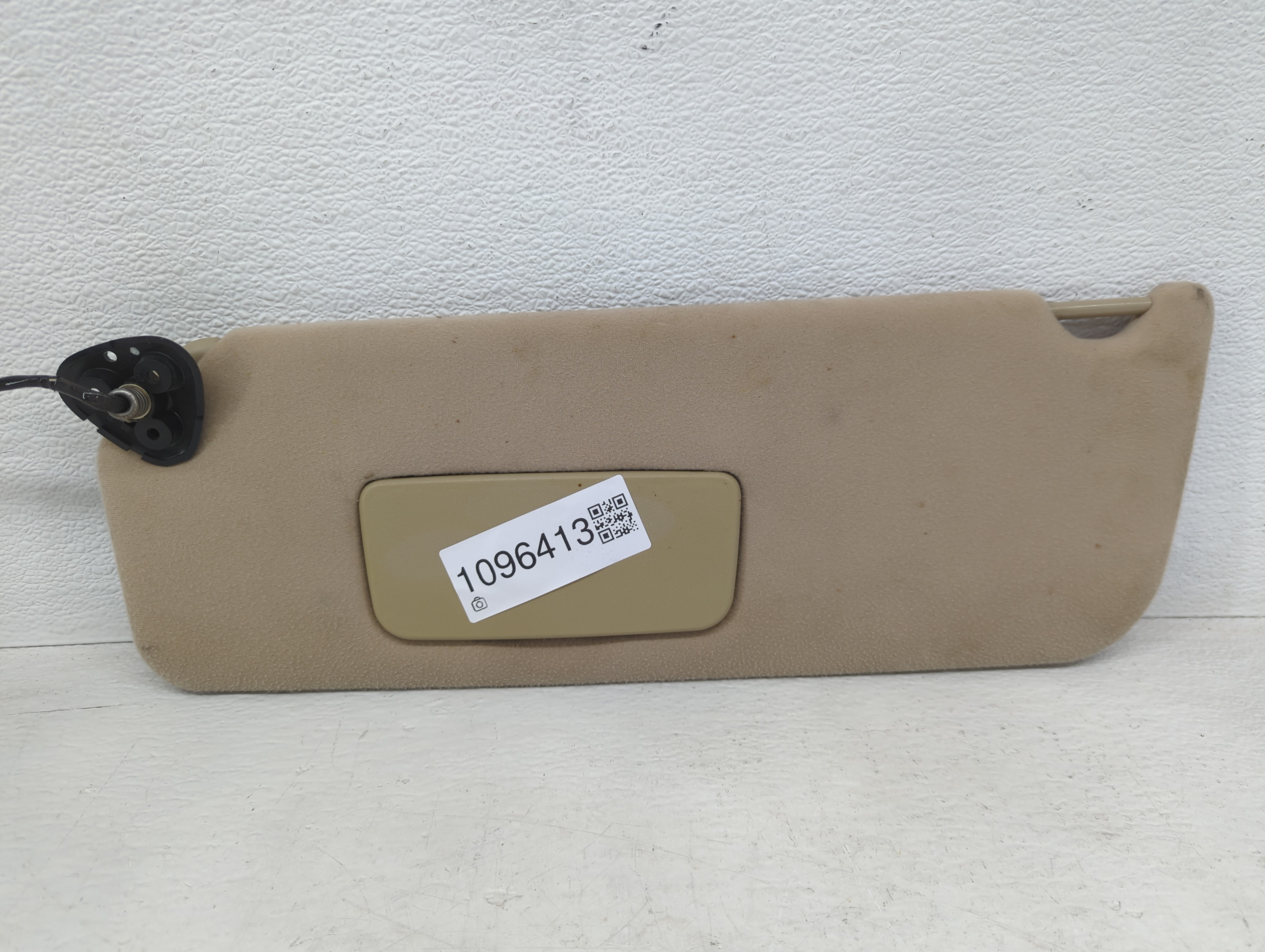 2005-2010 Toyota Sienna Driver Sun Visor Mirror Left Sunvisor Beige 1096413 - Oemusedautoparts1.com