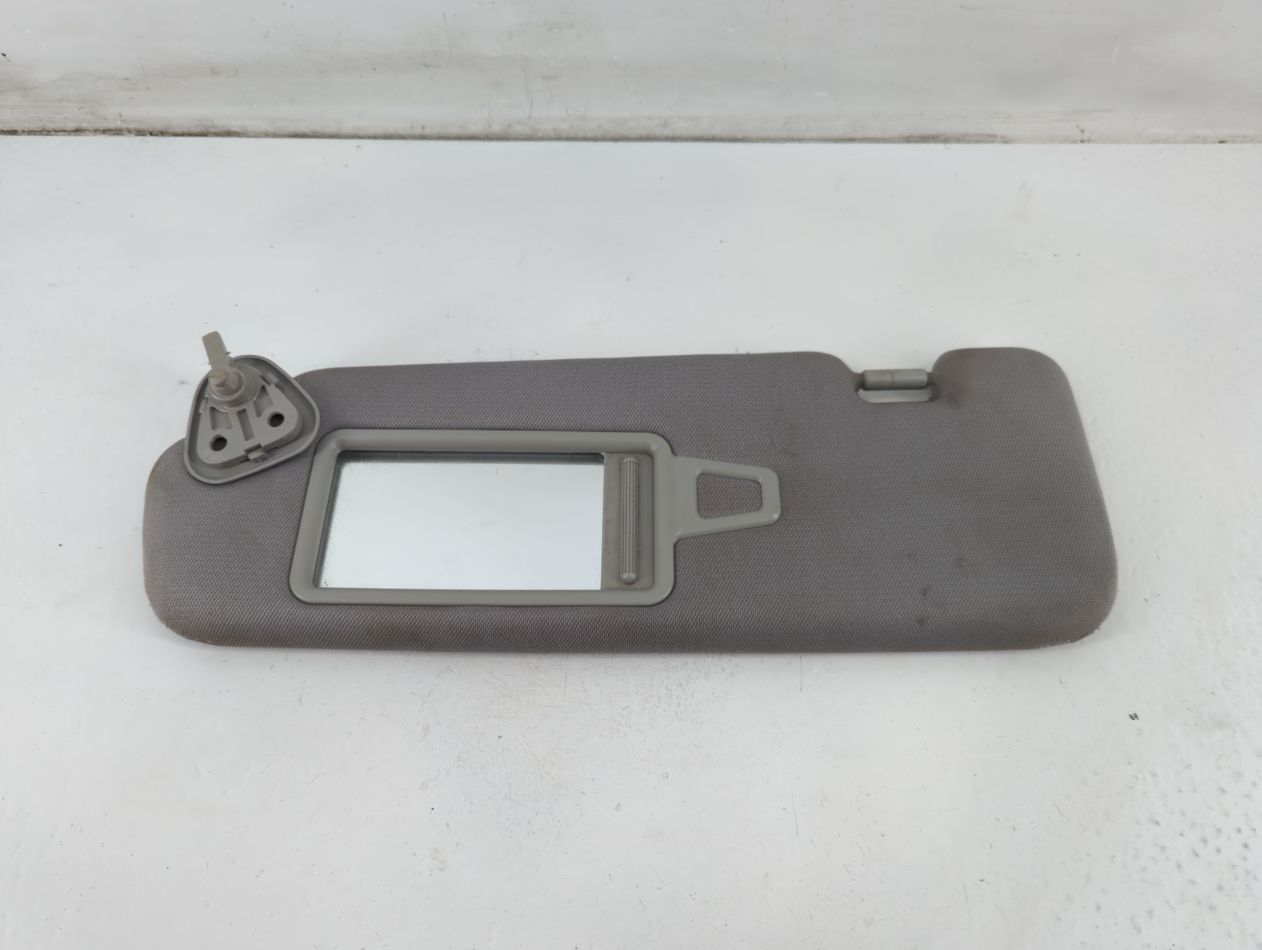 Picture of 2011-2015 Hyundai Sonata Driver Sun Visor Mirror Left Sunvisor Grey 1096430