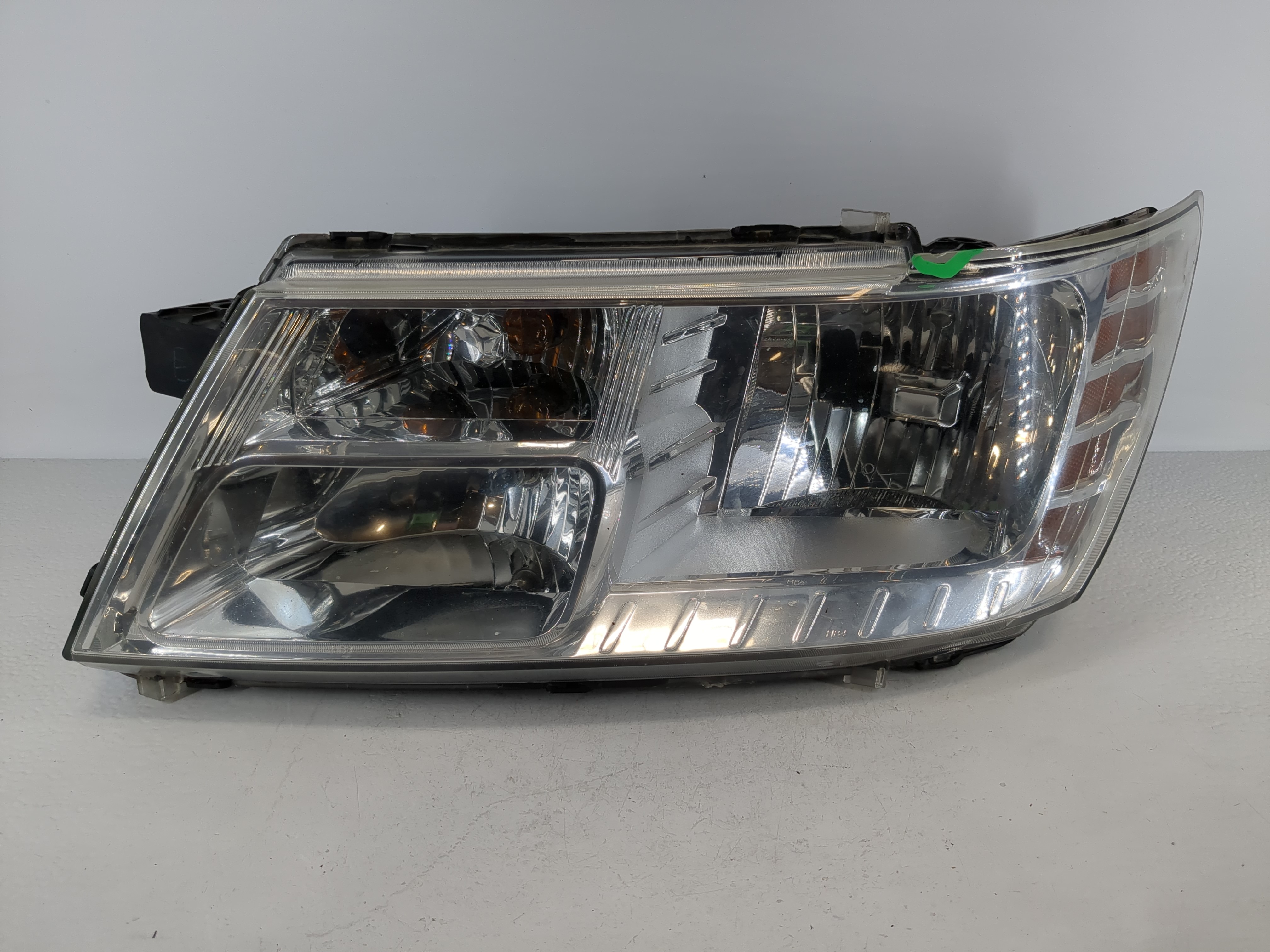 2009-2020 Dodge Journey Passenger Right Oem Head Light Headlight Lamp 1096532 - Oemusedautoparts1.com