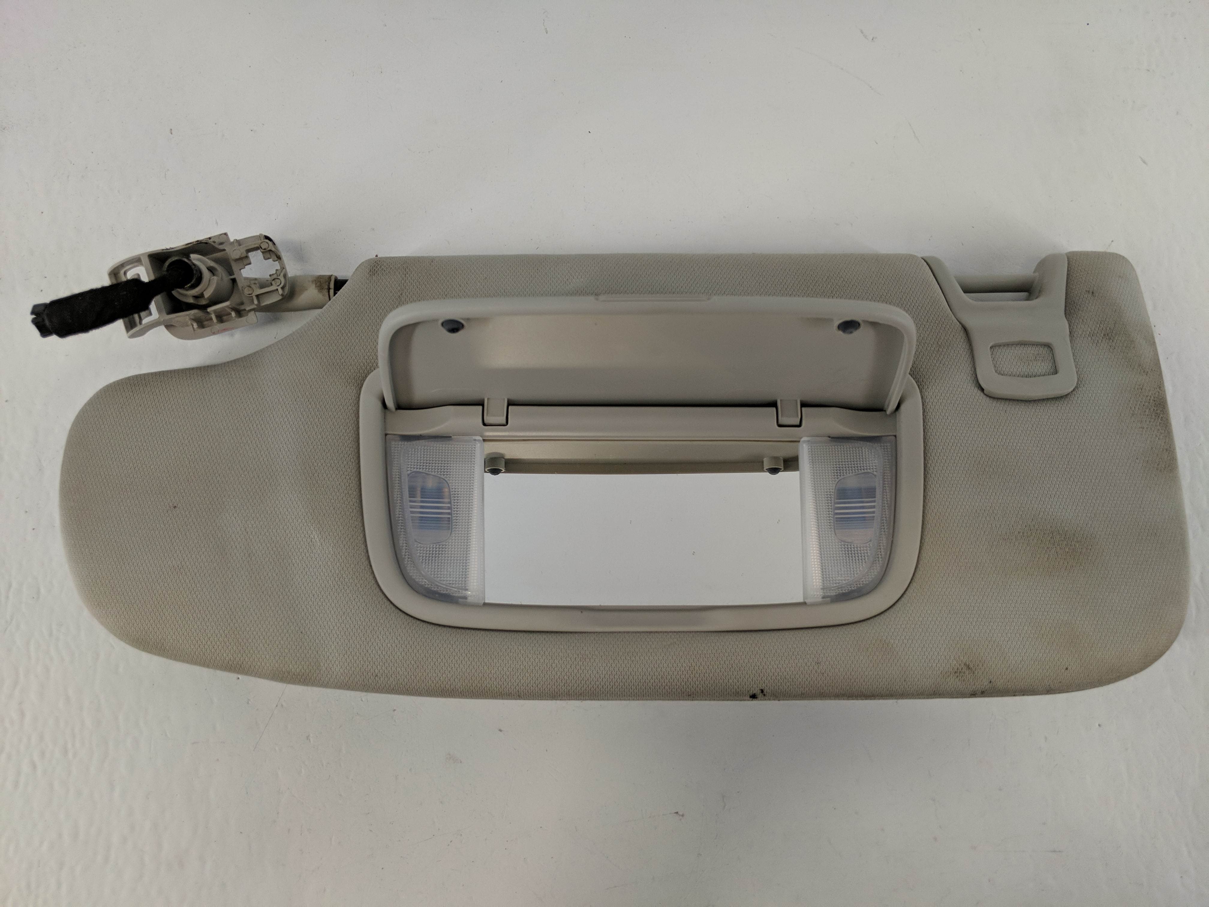 Picture of 2013-2014 Ford Fusion Driver Sun Visor Mirror Left Sunvisor Light Gray 1096576