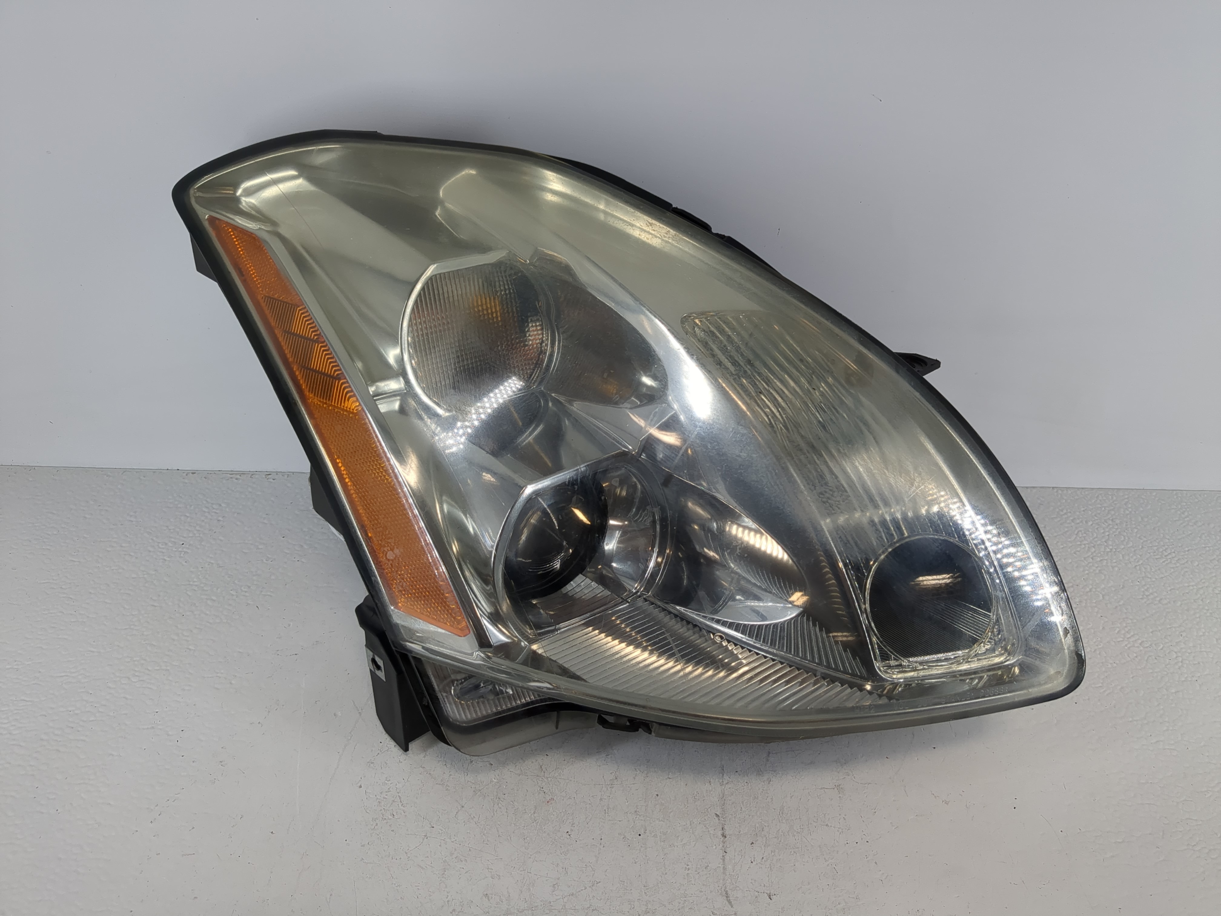 2004-2006 Nissan Maxima Passenger Right Oem Head Light Headlight Lamp 1096636 - Oemusedautoparts1.com