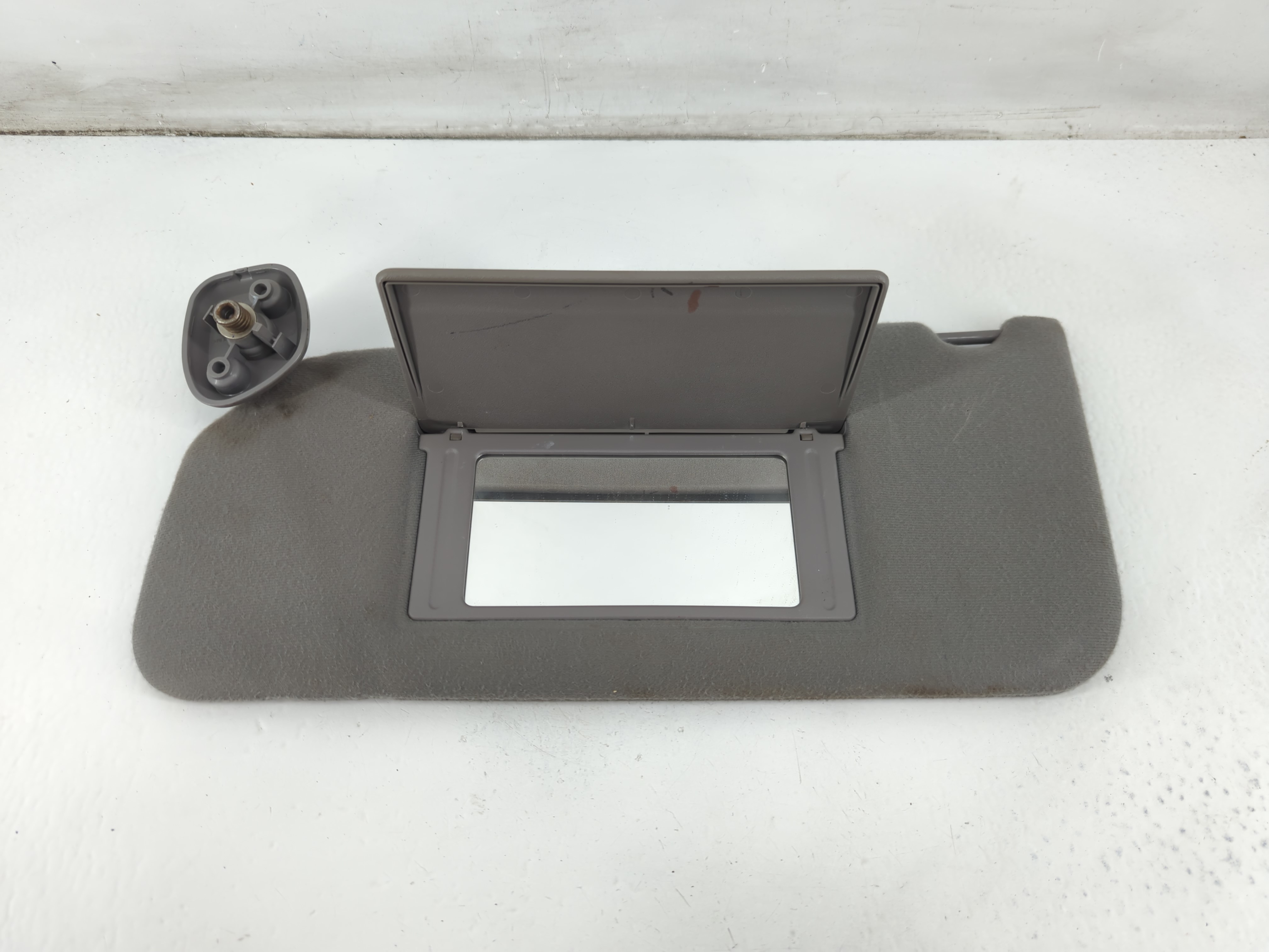 2002-2003 Ford F-150 Driver Sun Visor Mirror Left Sunvisor Dark Gray 1096646 - Oemusedautoparts1.com