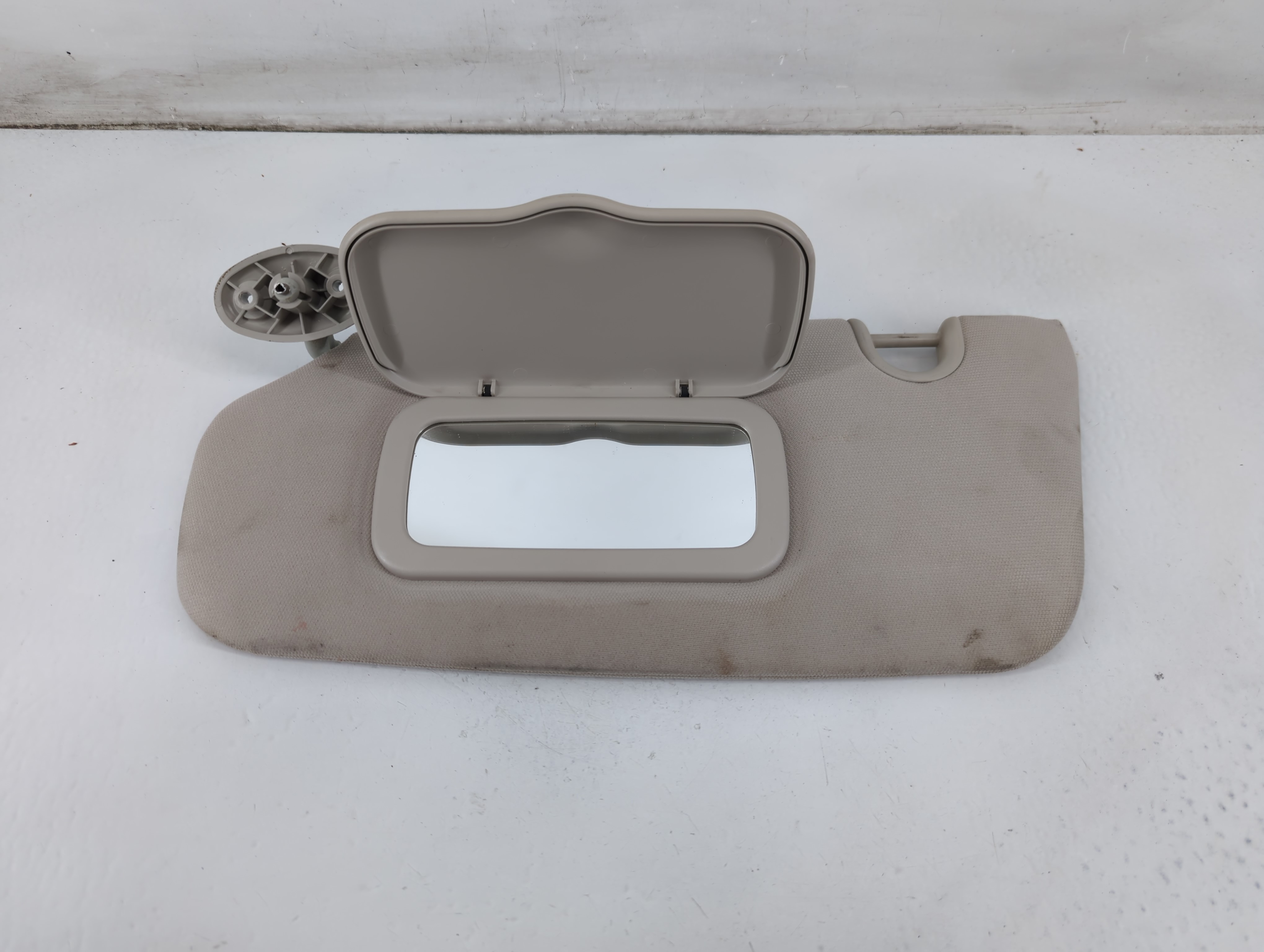 2010-2017 Jeep Compass Driver Sun Visor Mirror Left Sunvisor Light Tan 1096659 - Oemusedautoparts1.com