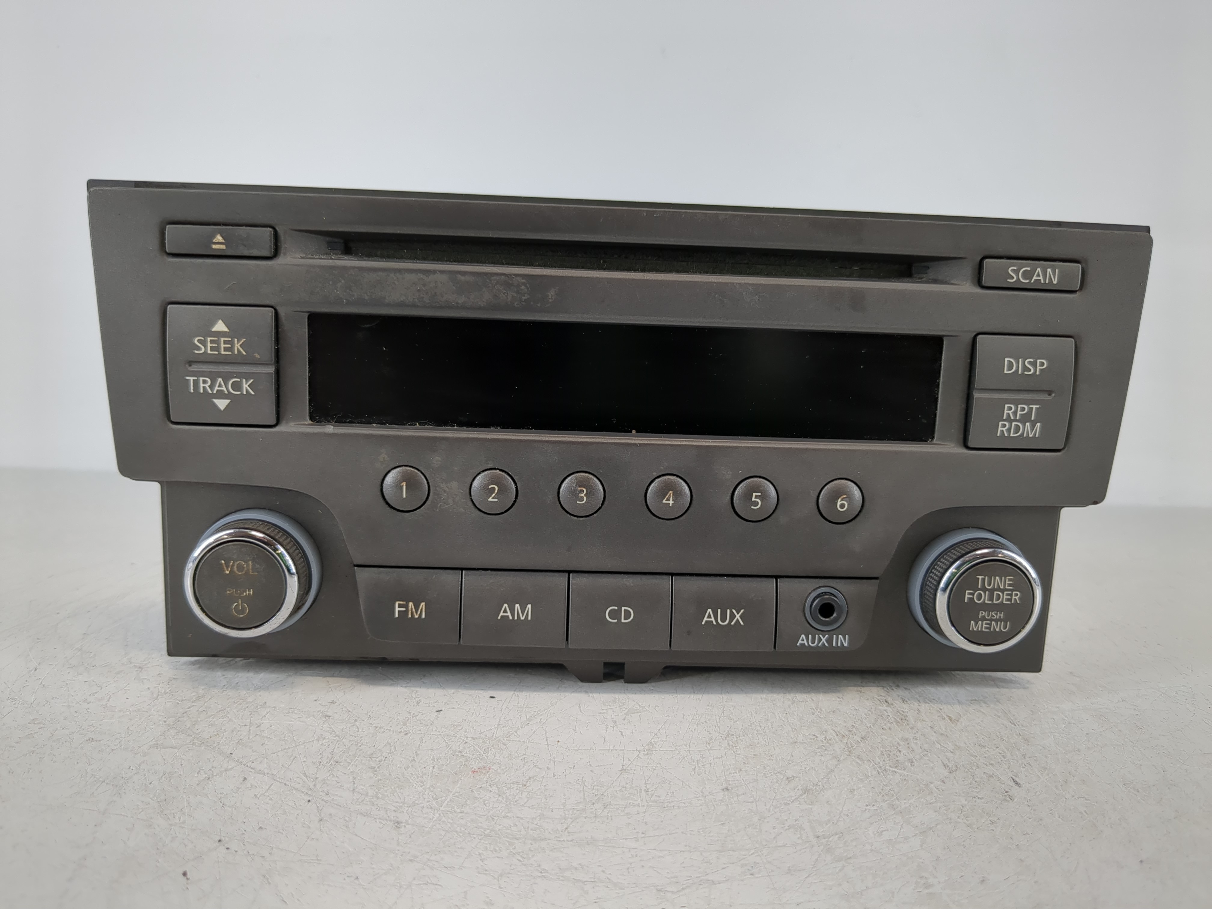 2013-2014 Nissan Sentra Am Fm Cd Player Radio Receiver 1096744 - Oemusedautoparts1.com