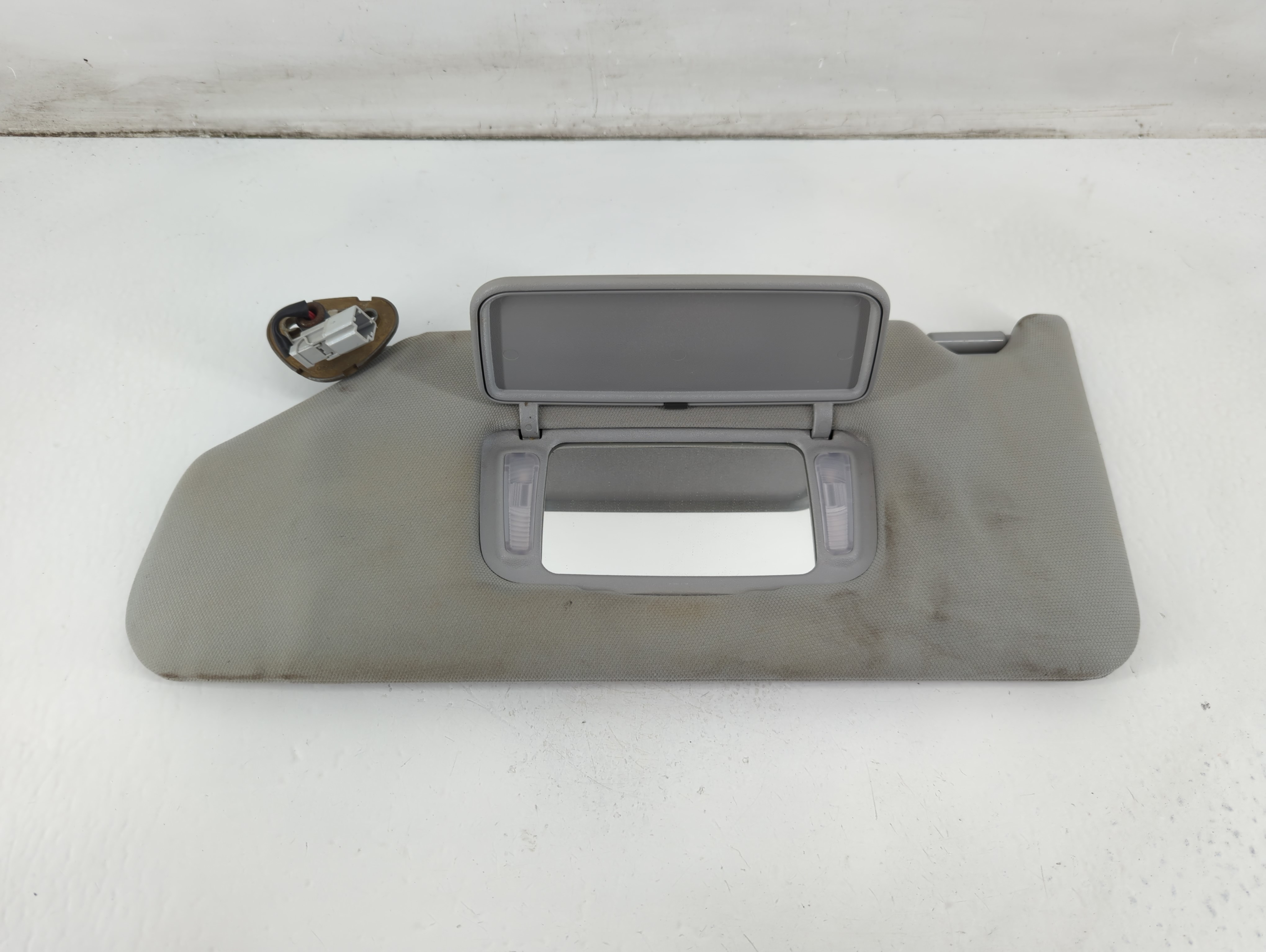 2003-2007 Honda Accord Driver Sun Visor Mirror Left Sunvisor Grey 1096745 - Oemusedautoparts1.com