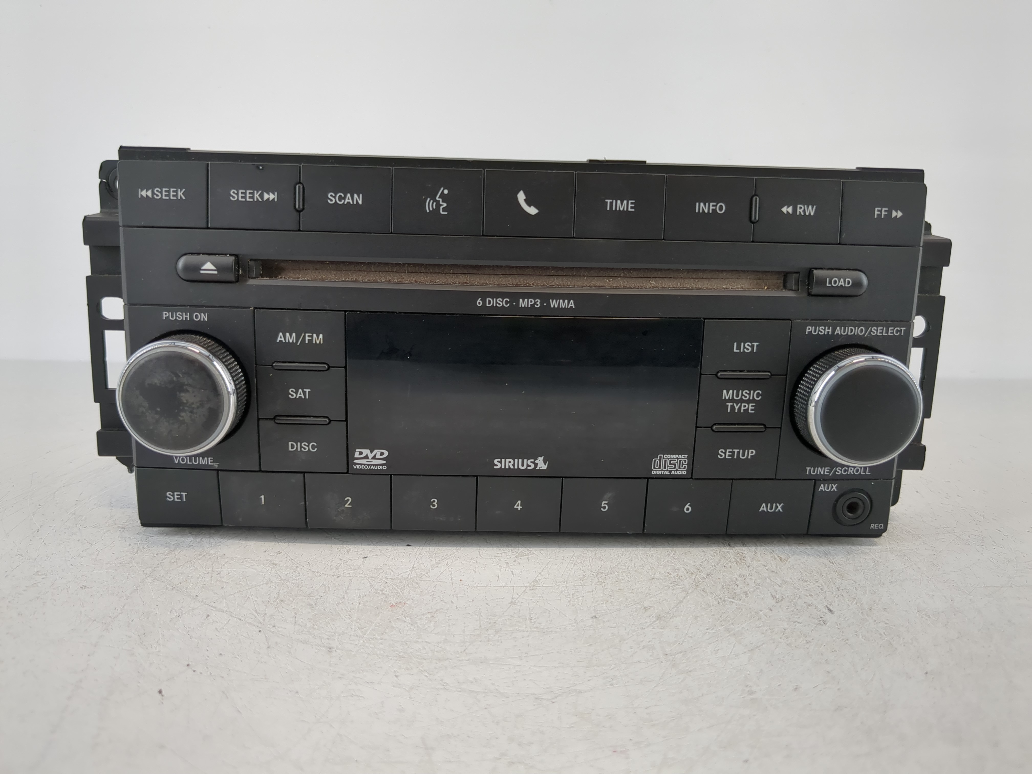 2011-2012 Jeep Compass Am Fm Cd Player Radio Receiver 1096792 - Oemusedautoparts1.com
