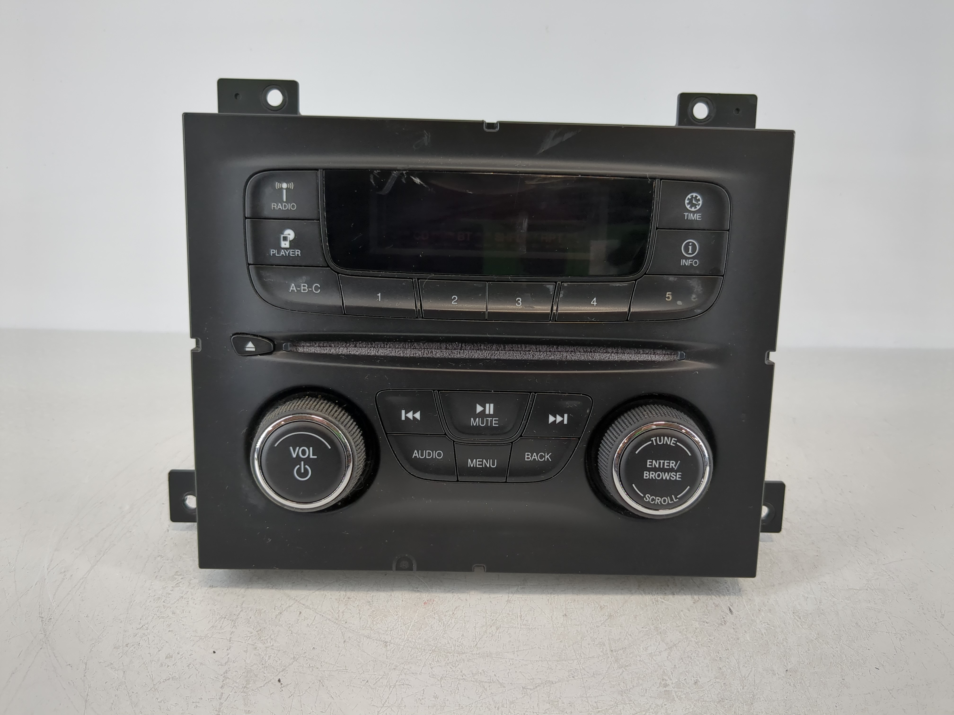 2013-2016 Dodge Dart Am Fm Cd Player Radio Receiver 1096795 - Oemusedautoparts1.com