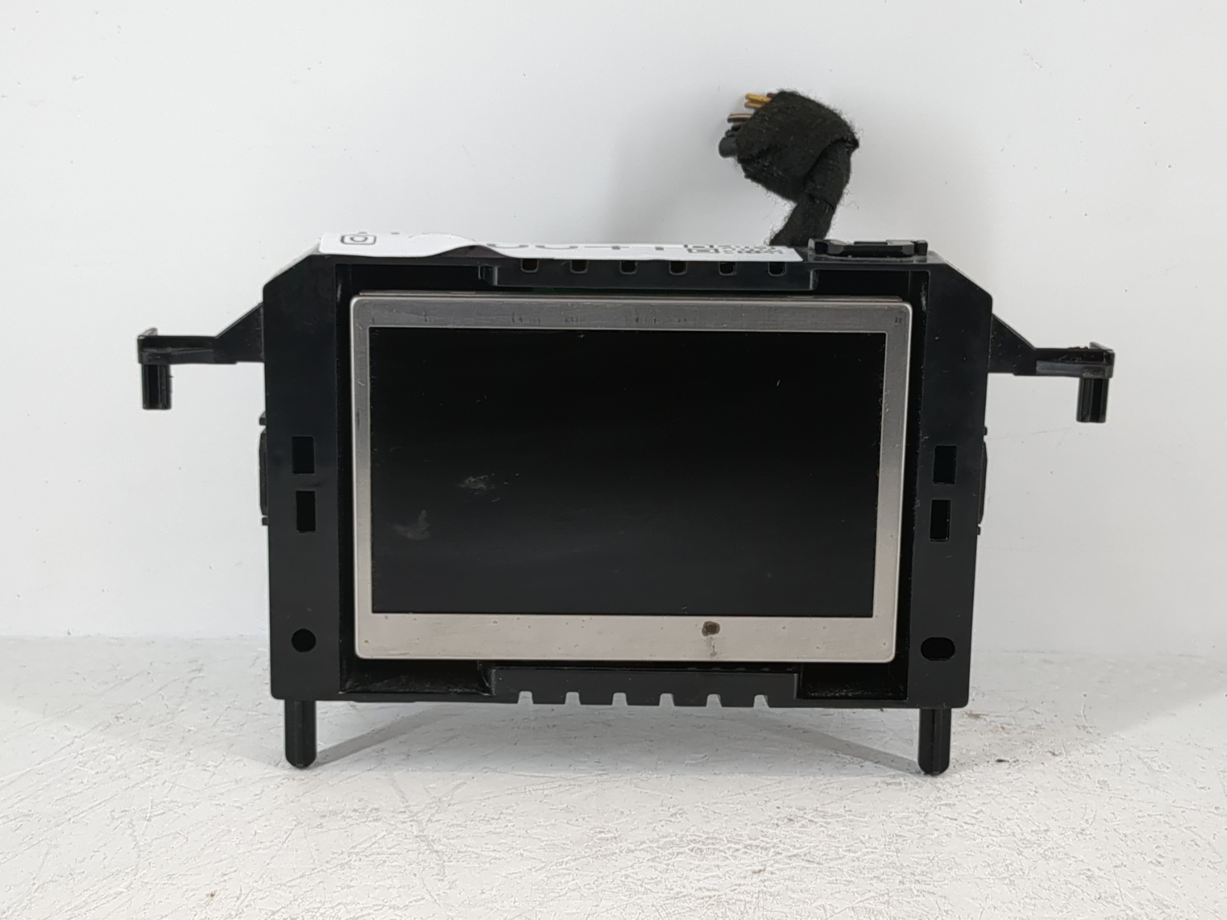 2015-2018 Ford Focus Information Display Screen 1096841 - Oemusedautoparts1.com