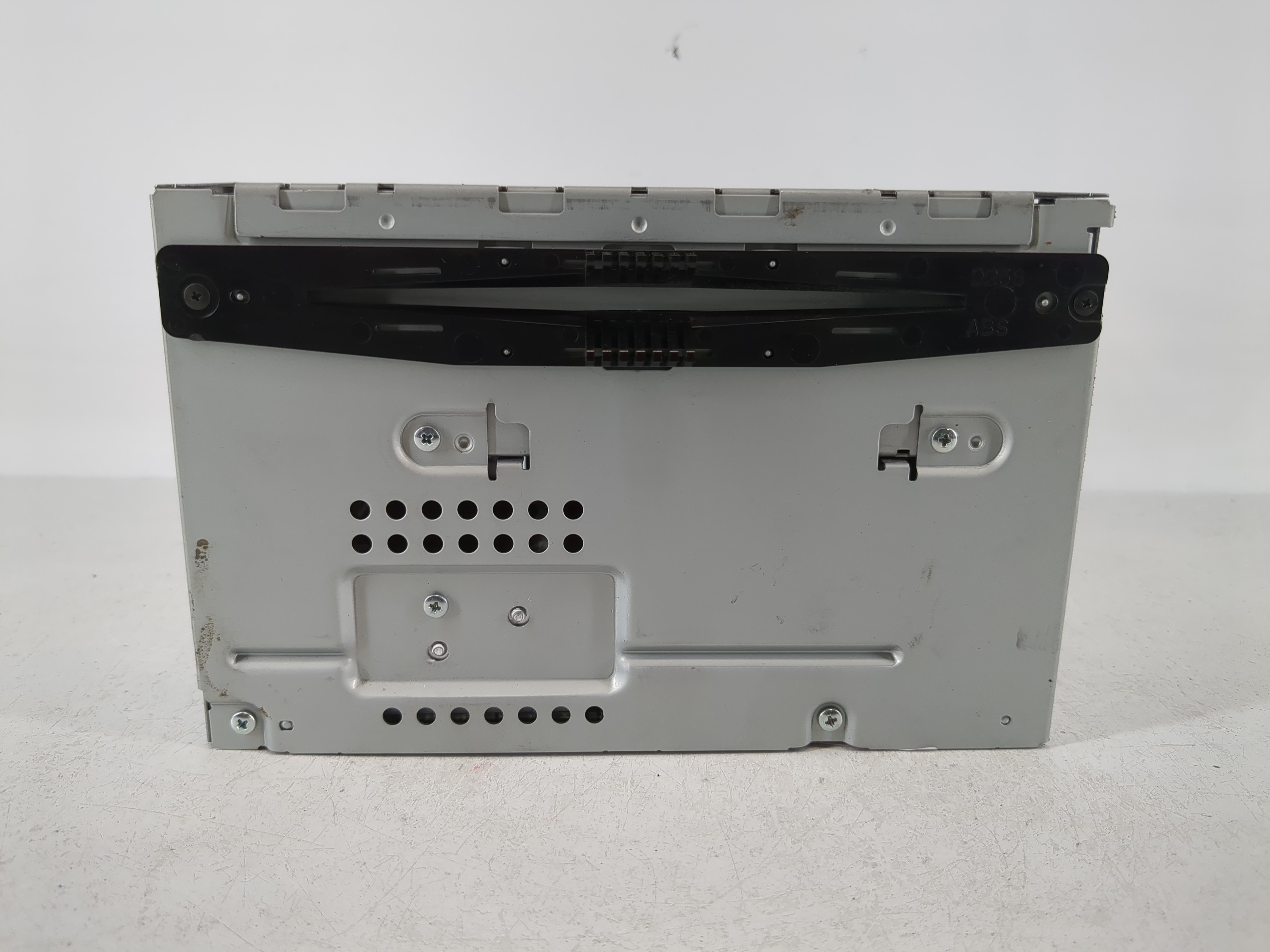 2011-2012 Ford Taurus Am Fm Cd Player Radio Receiver 1096846 - Oemusedautoparts1.com