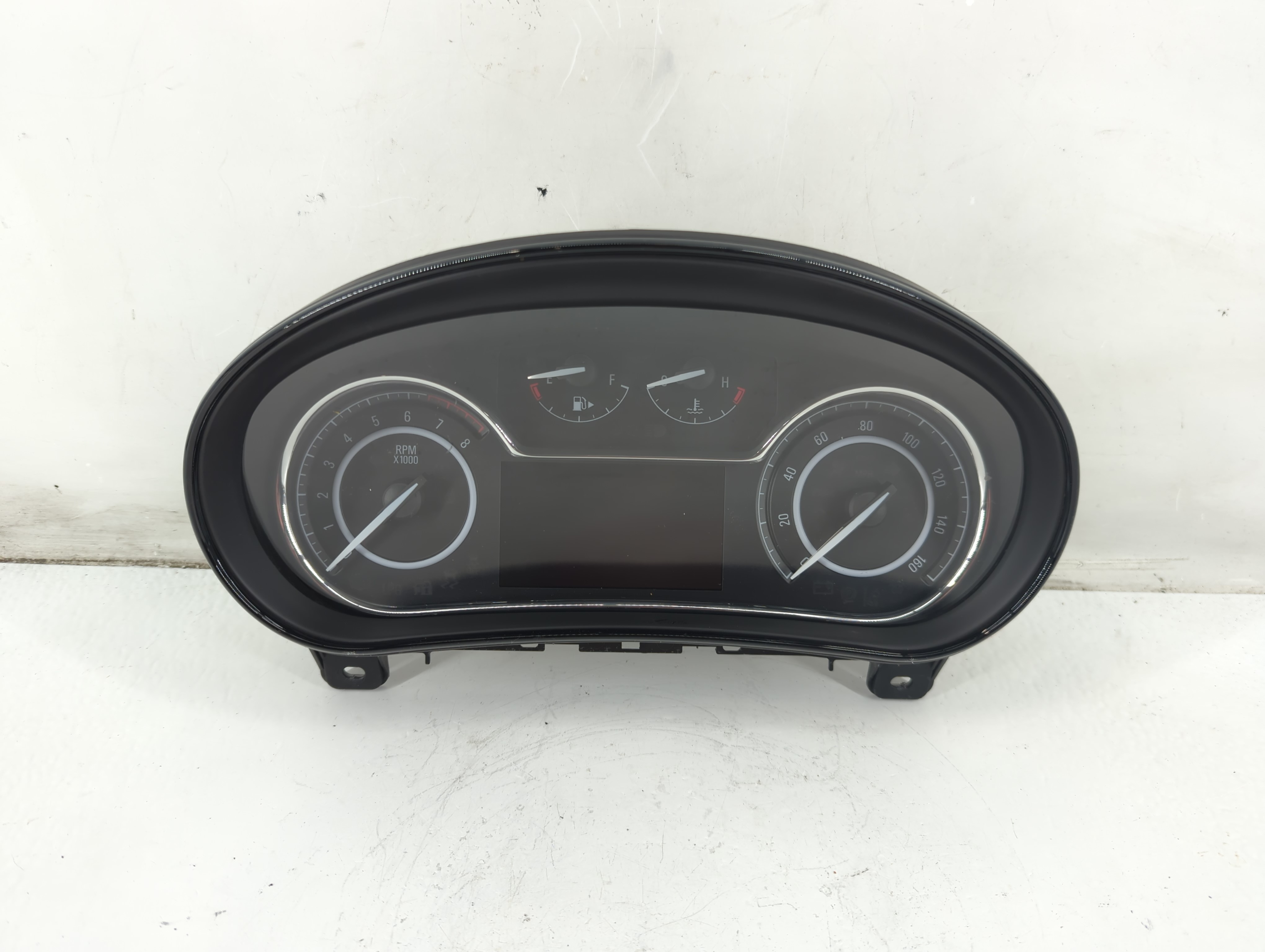 2014-2014 Buick Regal Speedometer Instrument Cluster Gauges 1096857 - Oemusedautoparts1.com