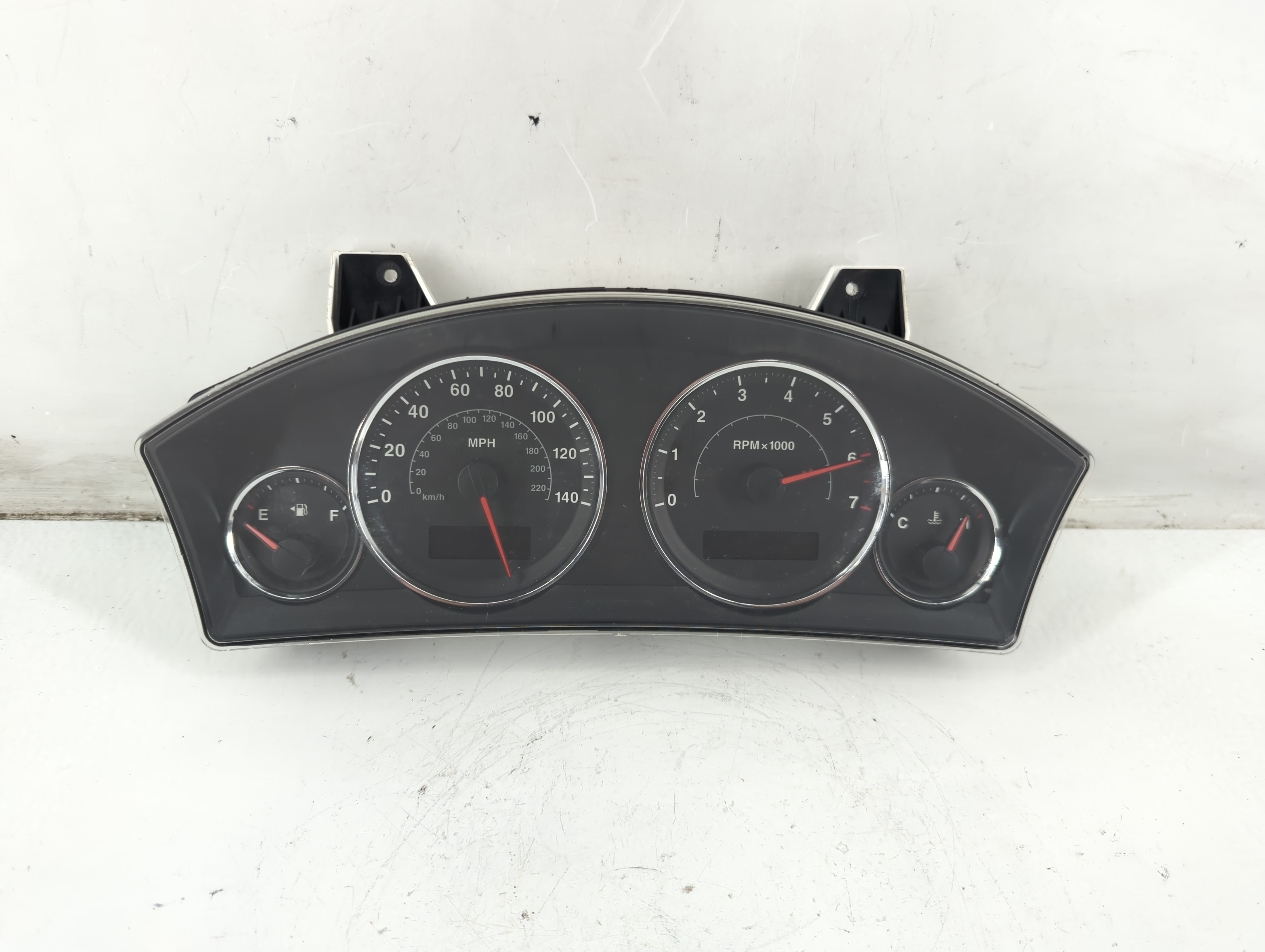 2009-2010 Jeep Grand Cherokee Speedometer Instrument Cluster Gauges 1096886 - Oemusedautoparts1.com