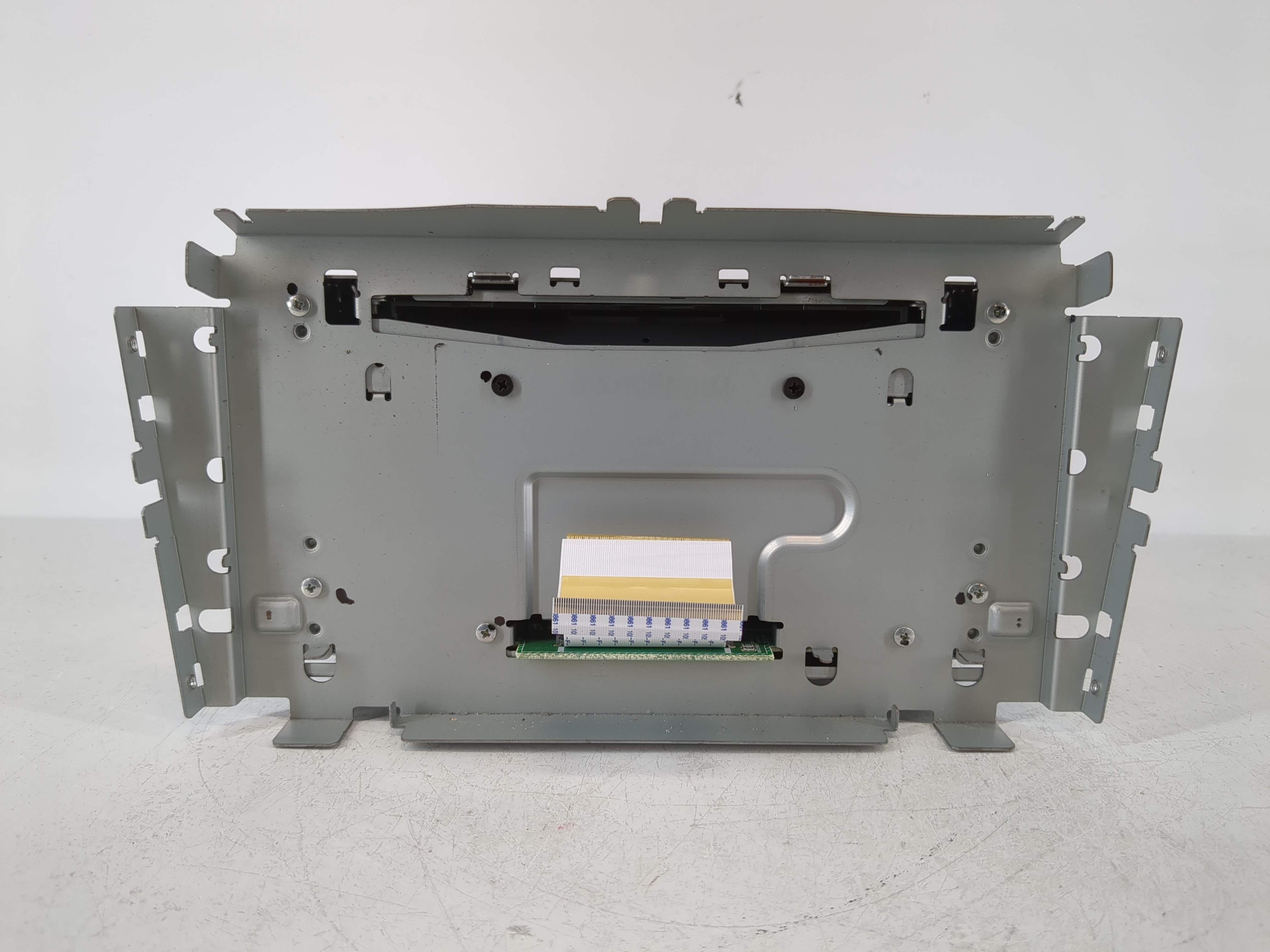 2010-2010 Nissan Altima Am Fm Cd Player Radio Receiver 1096904 - Oemusedautoparts1.com